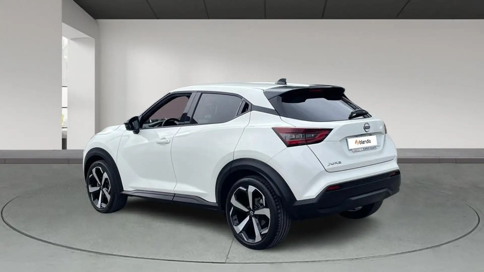 Nissan Juke 1.0 DIG-T Tekna 4x2 114 Weiß - 2