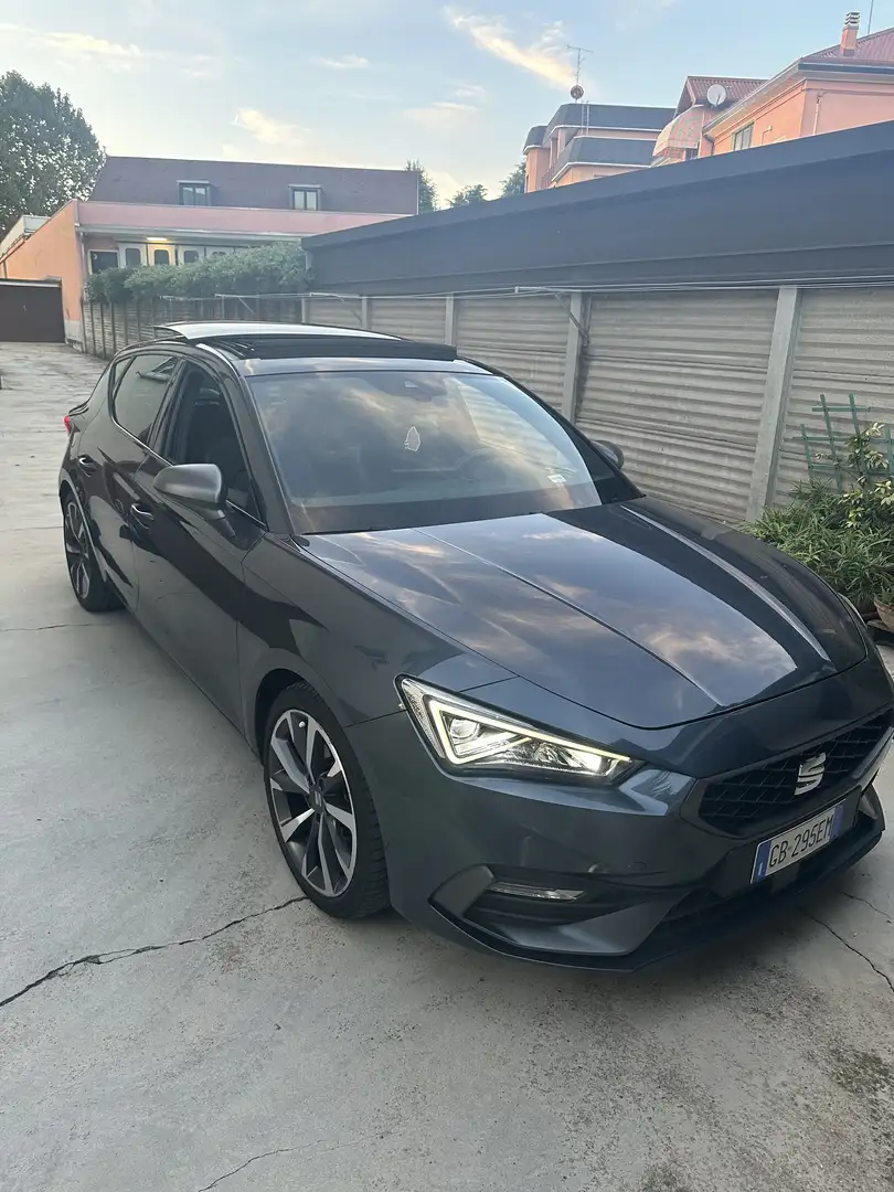 SEAT Leon 1.5 tsi FR 150cv - 1