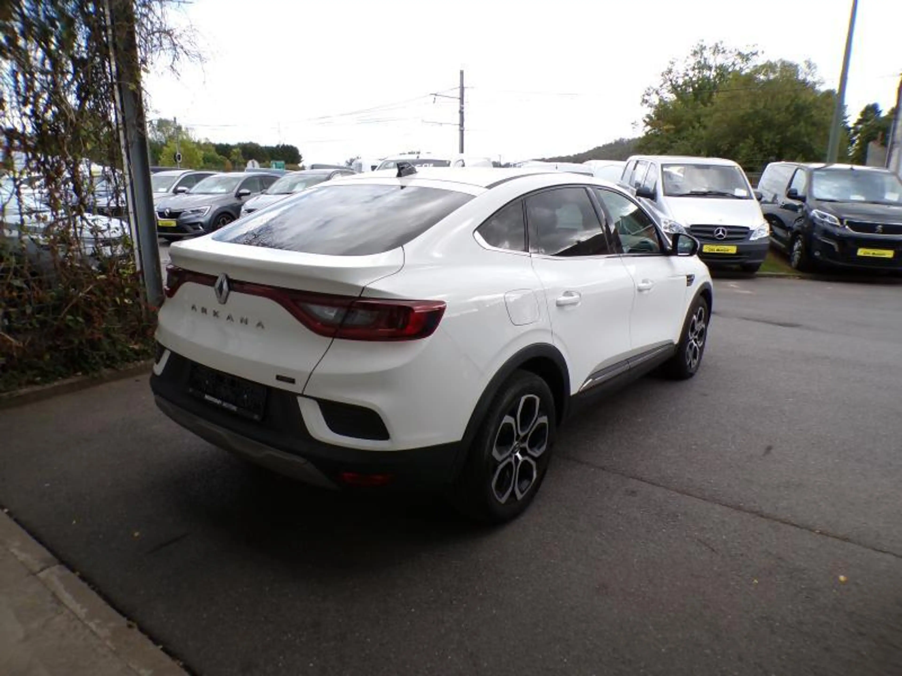 Renault Arkana 1.6 145cv Automatique Blanc  06/23 76.403km Airco — photo 4