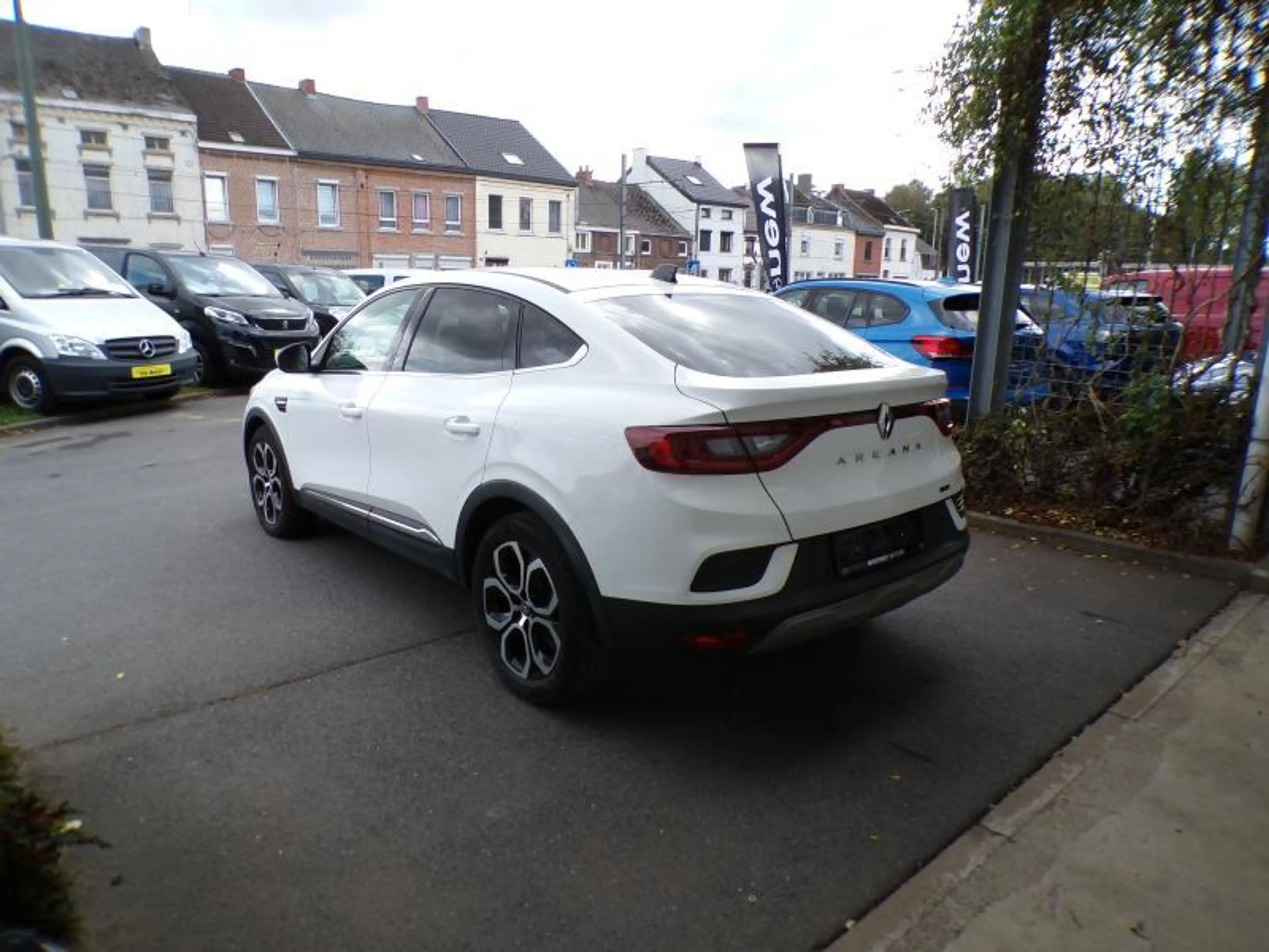 Renault Arkana 1.6 145cv Automatique Blanc  06/23 76.403km Airco — photo 5
