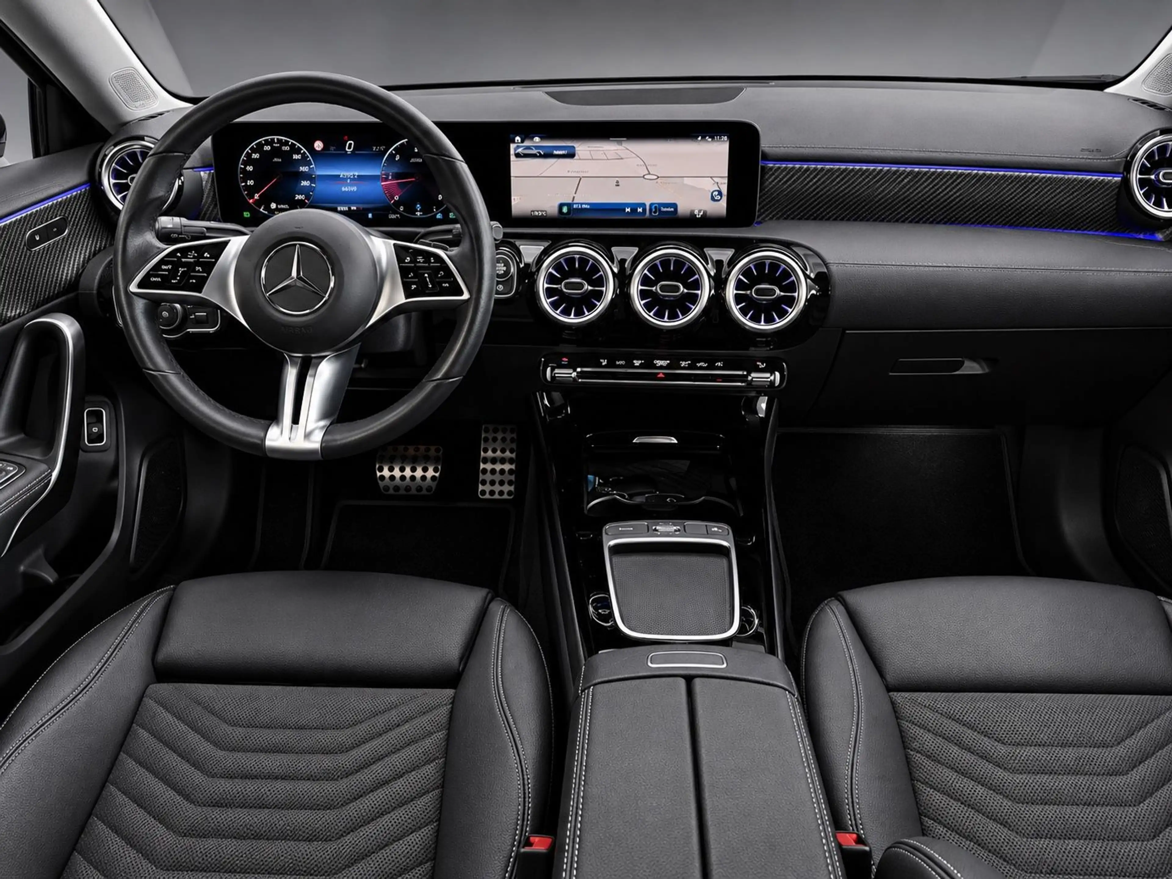 Mercedes-Benz A 200 d *LIMOUSINE*WIDESCREEN*AMBIENTE*KAM*LED* — photo 14