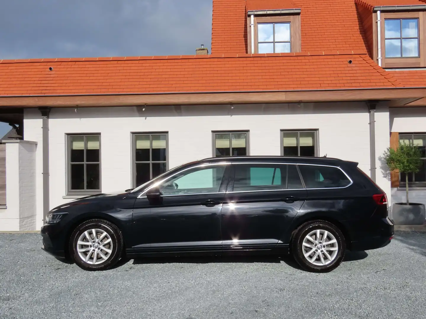 Volkswagen Passat Variant Passat Variant 1.6 TDI SCR DSG Noir - 2
