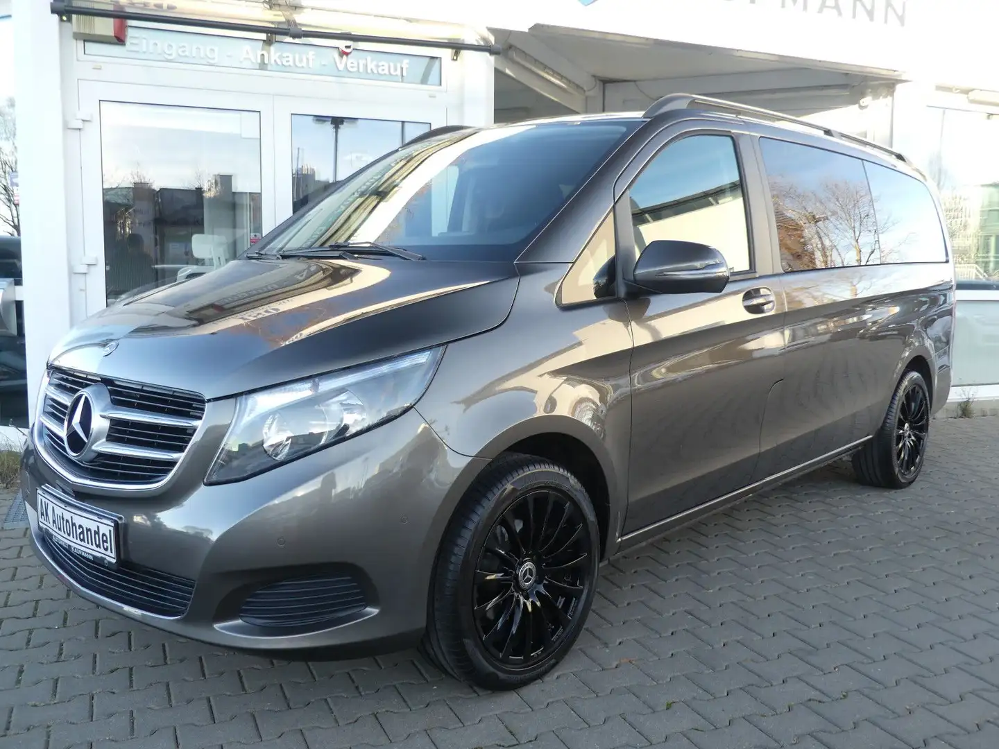Mercedes-Benz V 220 V220D RISE Lang 7-sitzer AHK Klima Grau - 1