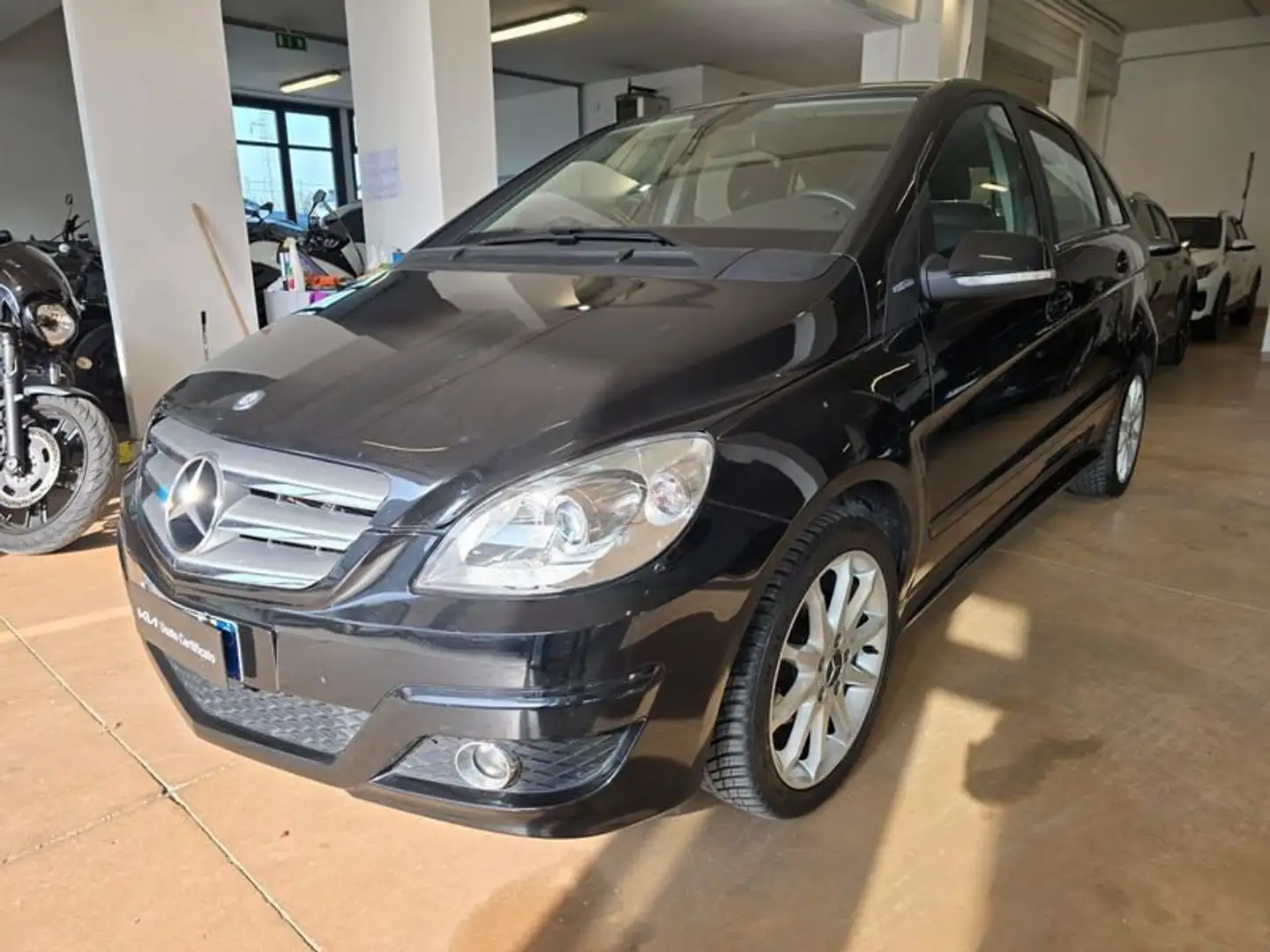 Mercedes-Benz B 180 B 180 Benzina Nero - 1