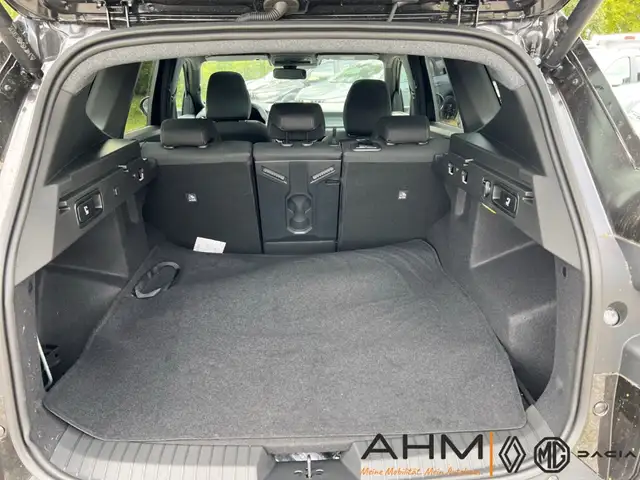 Dacia Bigster view 9