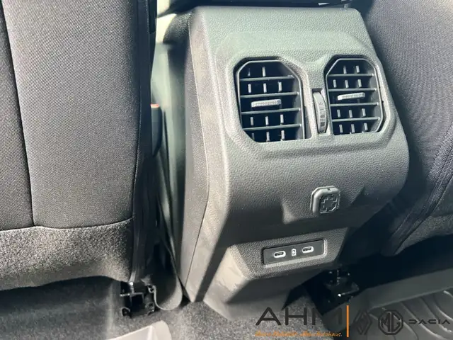 Dacia Bigster view 22
