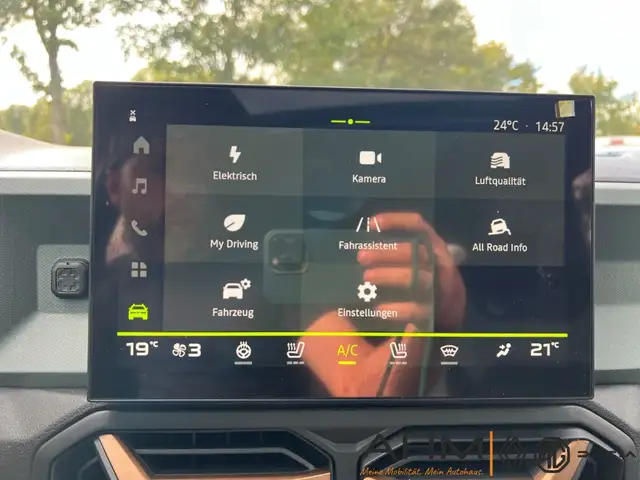 Dacia Bigster view 28