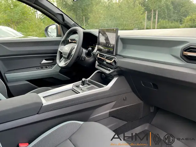 Dacia Bigster view 14