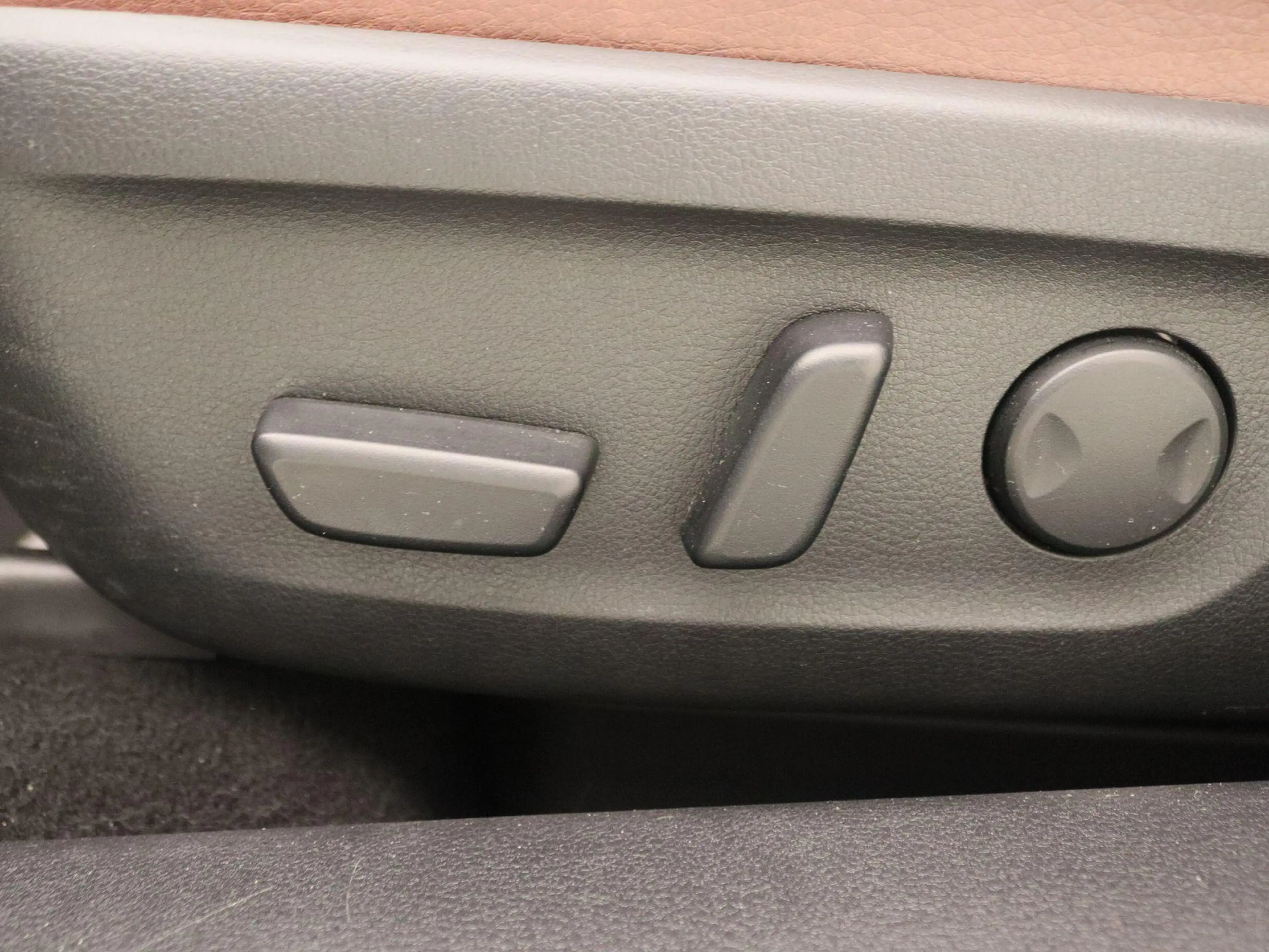 Mazda MX-30 e-SkyActiv 145 Luxury 36 kWh | Apple Carplay/Andro — photo 14
