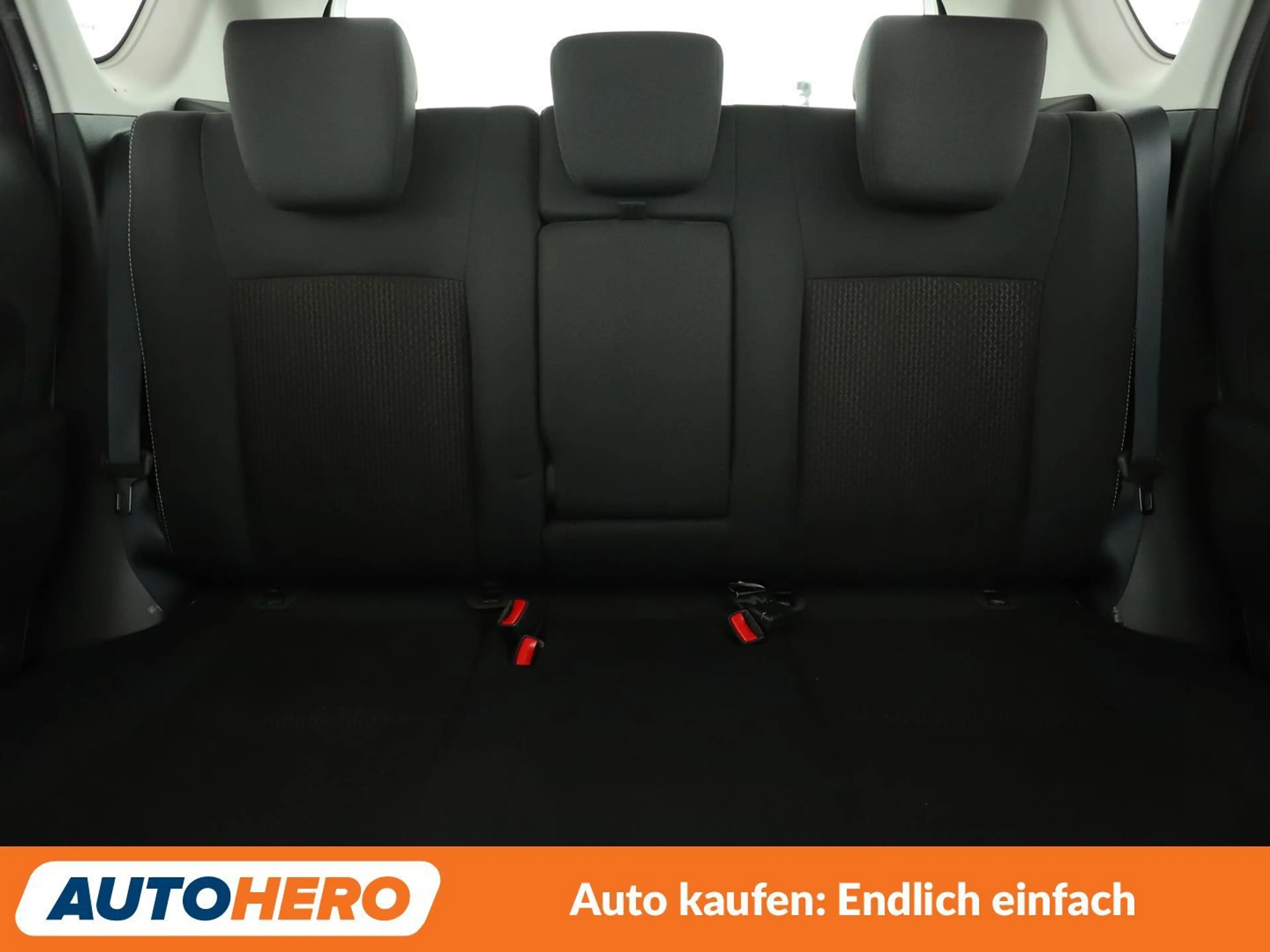 Suzuki SX4 1.4 BoosterJet Comfort 4x4*NAVI*TEMPO*CAM*PDC*SHZ* — photo 15