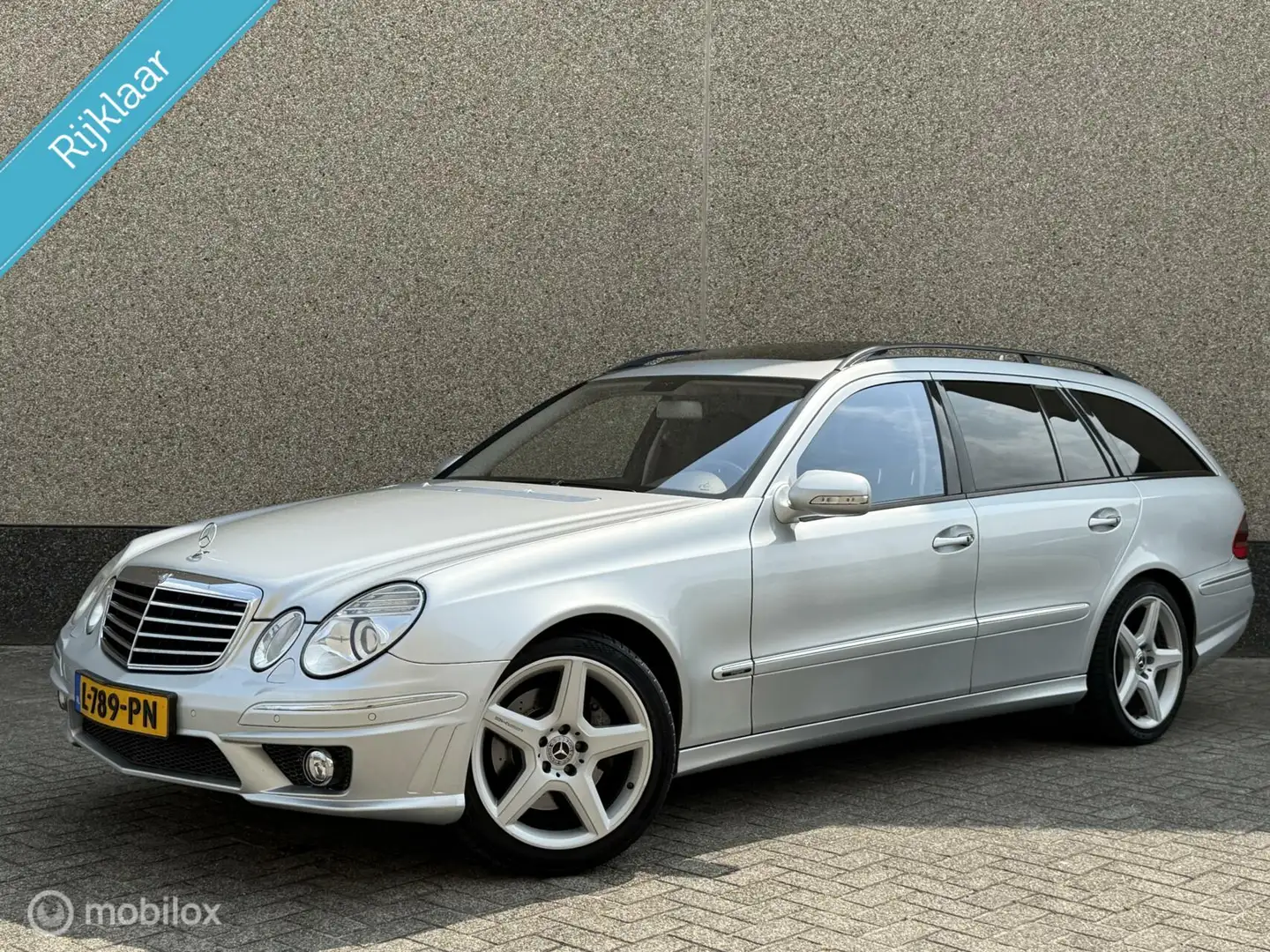 Mercedes-Benz E 350 Estate E350 CGI Avantgarde AMG Cruise Leer Navi Fa Šedá - 1