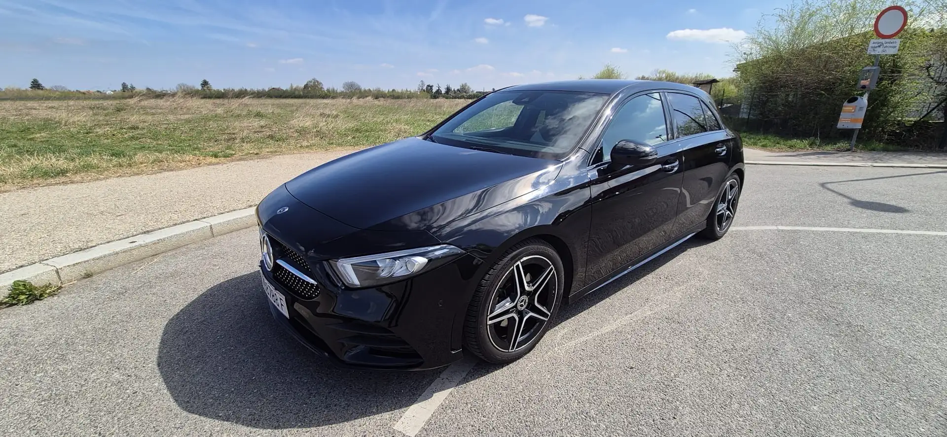 Mercedes-Benz A 200 AMG Paket - 1