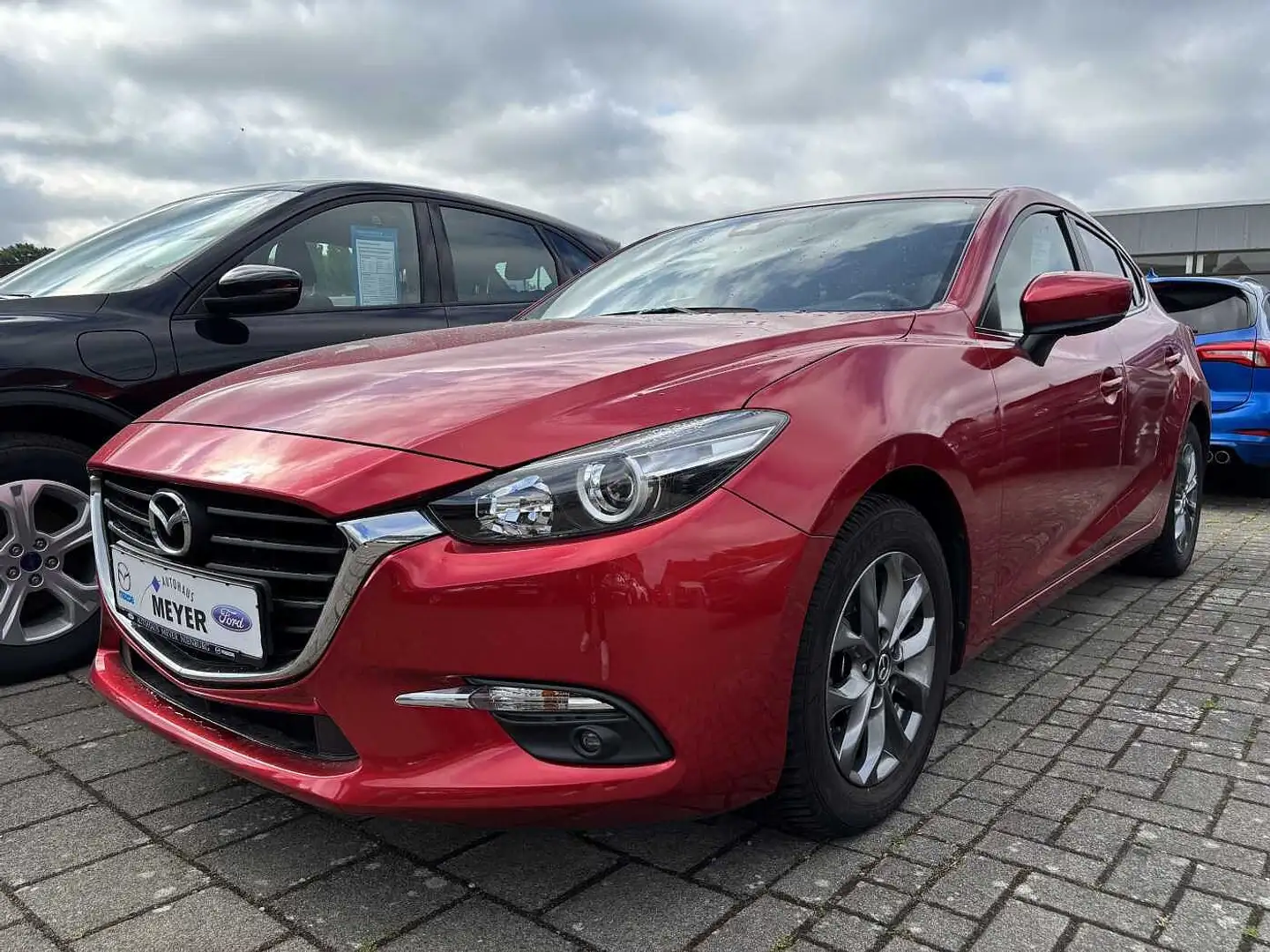 Mazda 3 Fließheck SKYACTIV-G 120 Center-Line Rot - 2