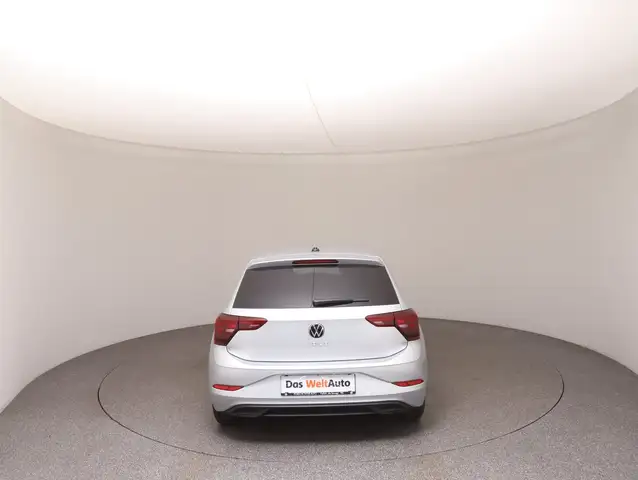 Volkswagen Polo view 6