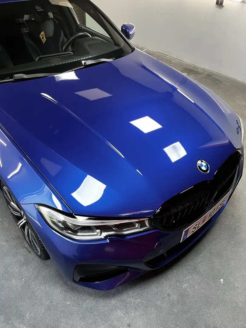 BMW 318 318d M Sport - 1