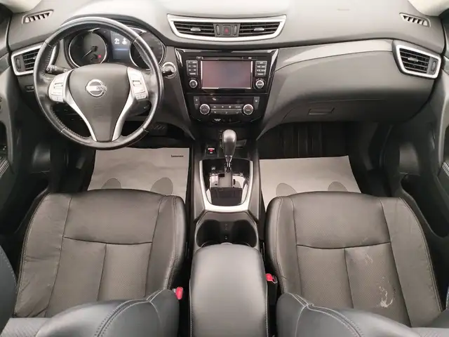 Nissan X-Trail view 9