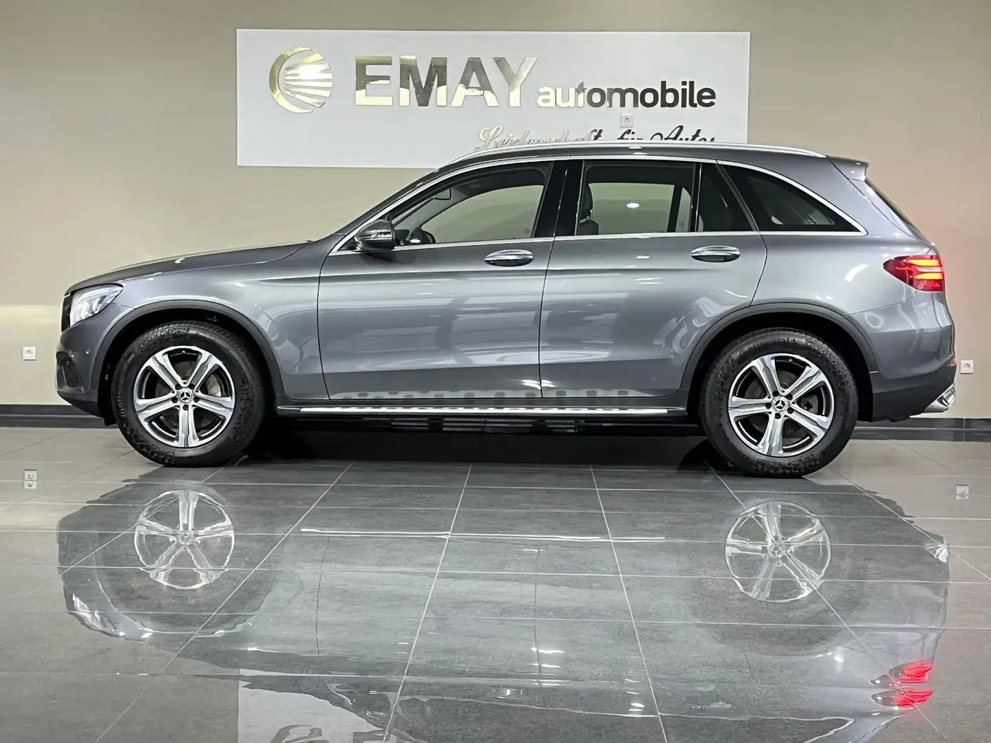Mercedes-Benz GLC 220 d 4Matic //Navi//LED//Leder// Grigio - 1