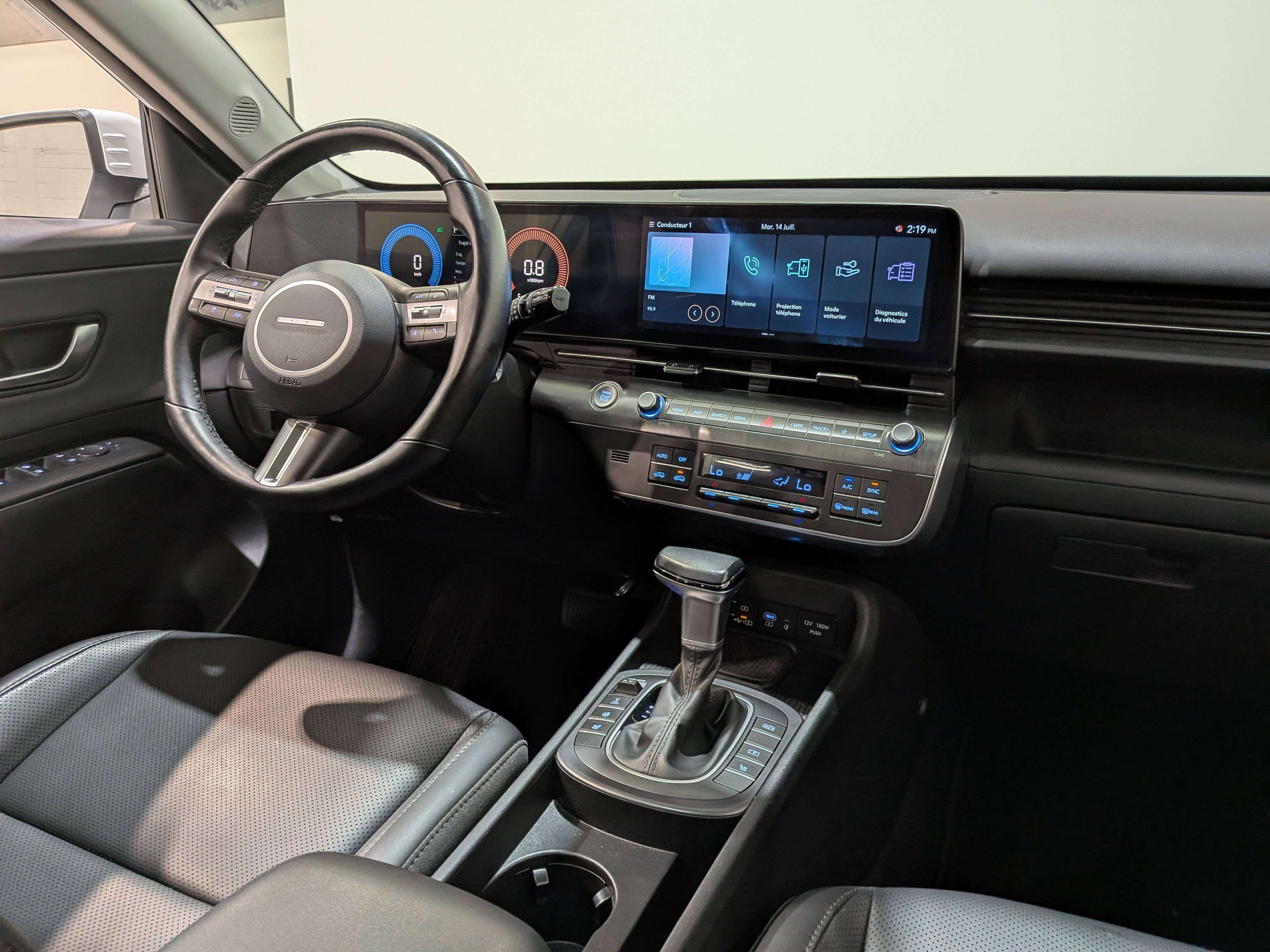 Hyundai Kona 2025
