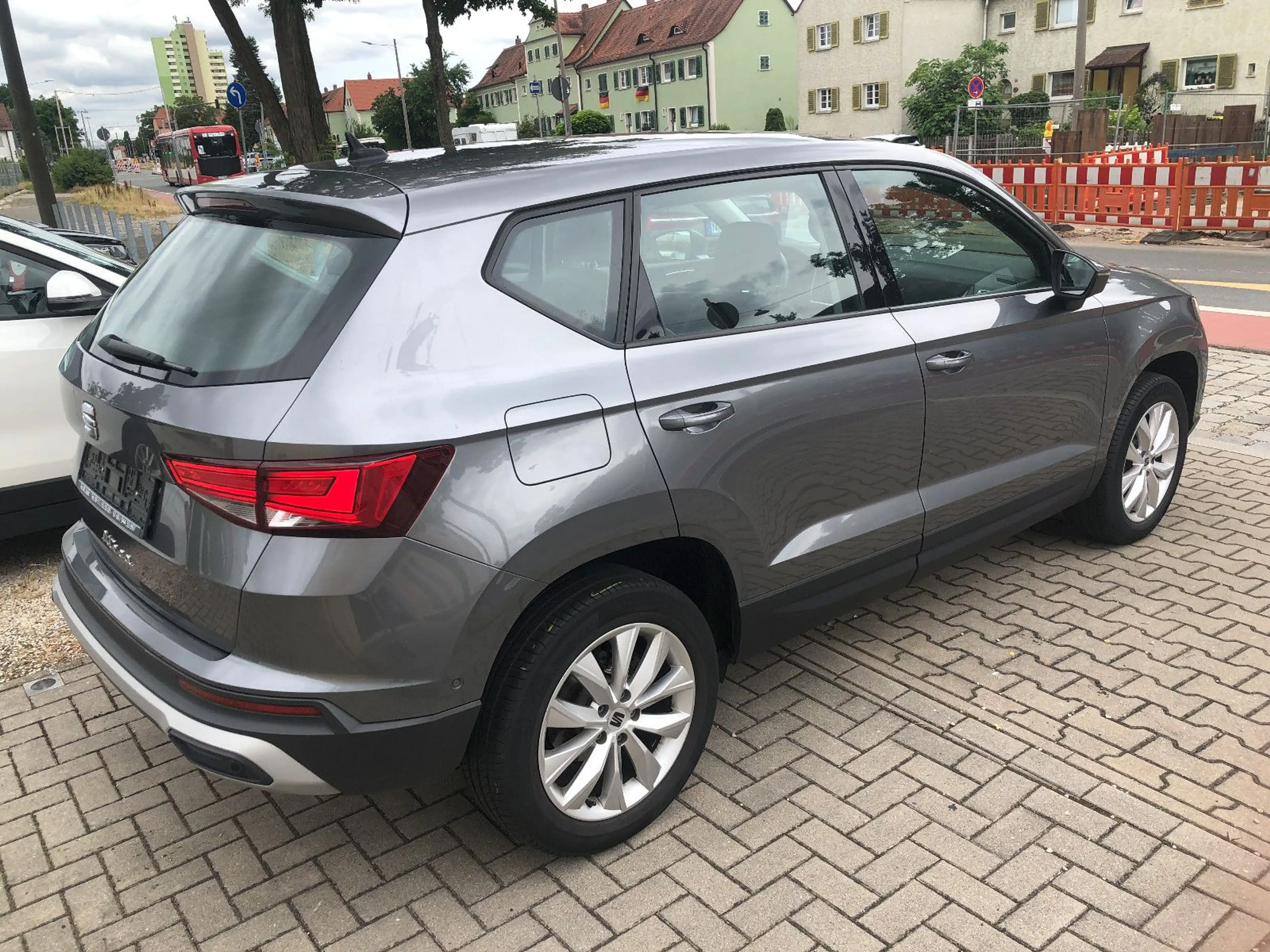 SEAT Ateca Style Autom. LEDER,NAVI,KAMERA,PDC,ALU — photo 4