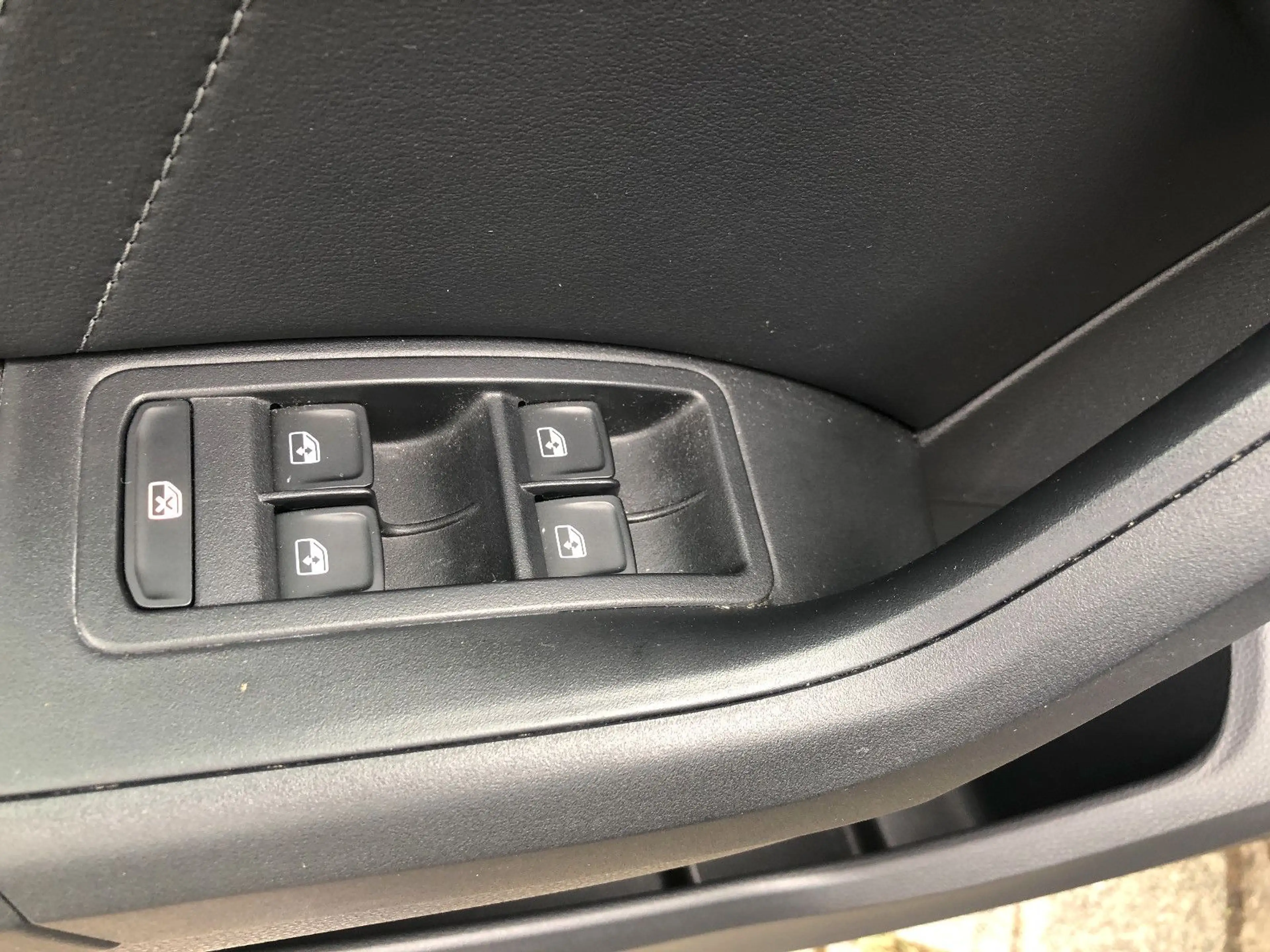 SEAT Ateca Style Autom. LEDER,NAVI,KAMERA,PDC,ALU — photo 16
