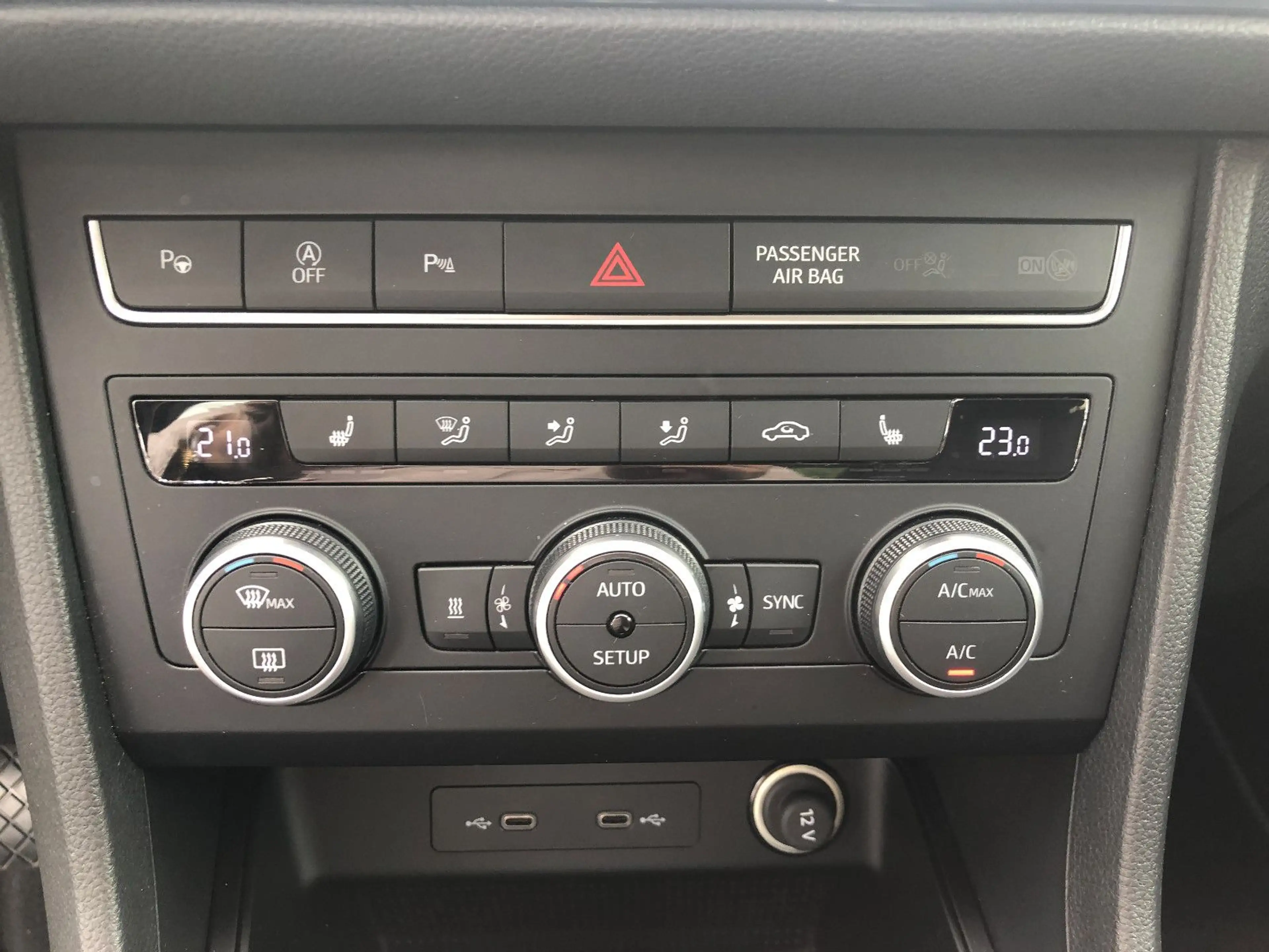SEAT Ateca Style Autom. LEDER,NAVI,KAMERA,PDC,ALU — photo 11