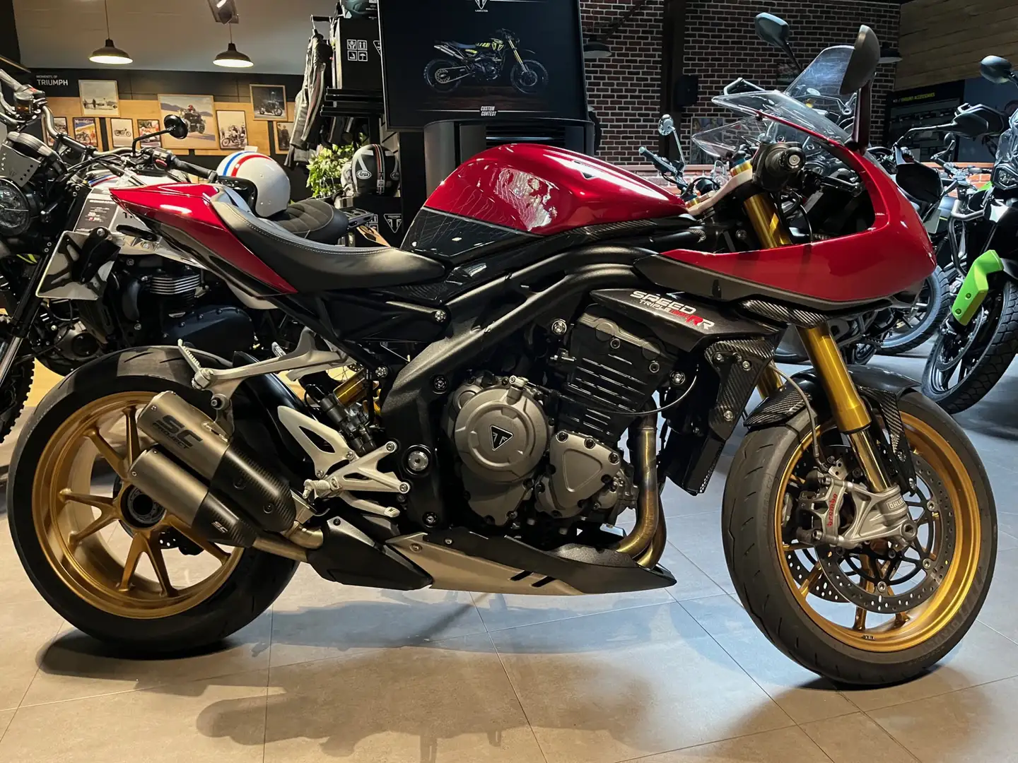 Triumph Speed Triple 1200 RR Roşu - 1