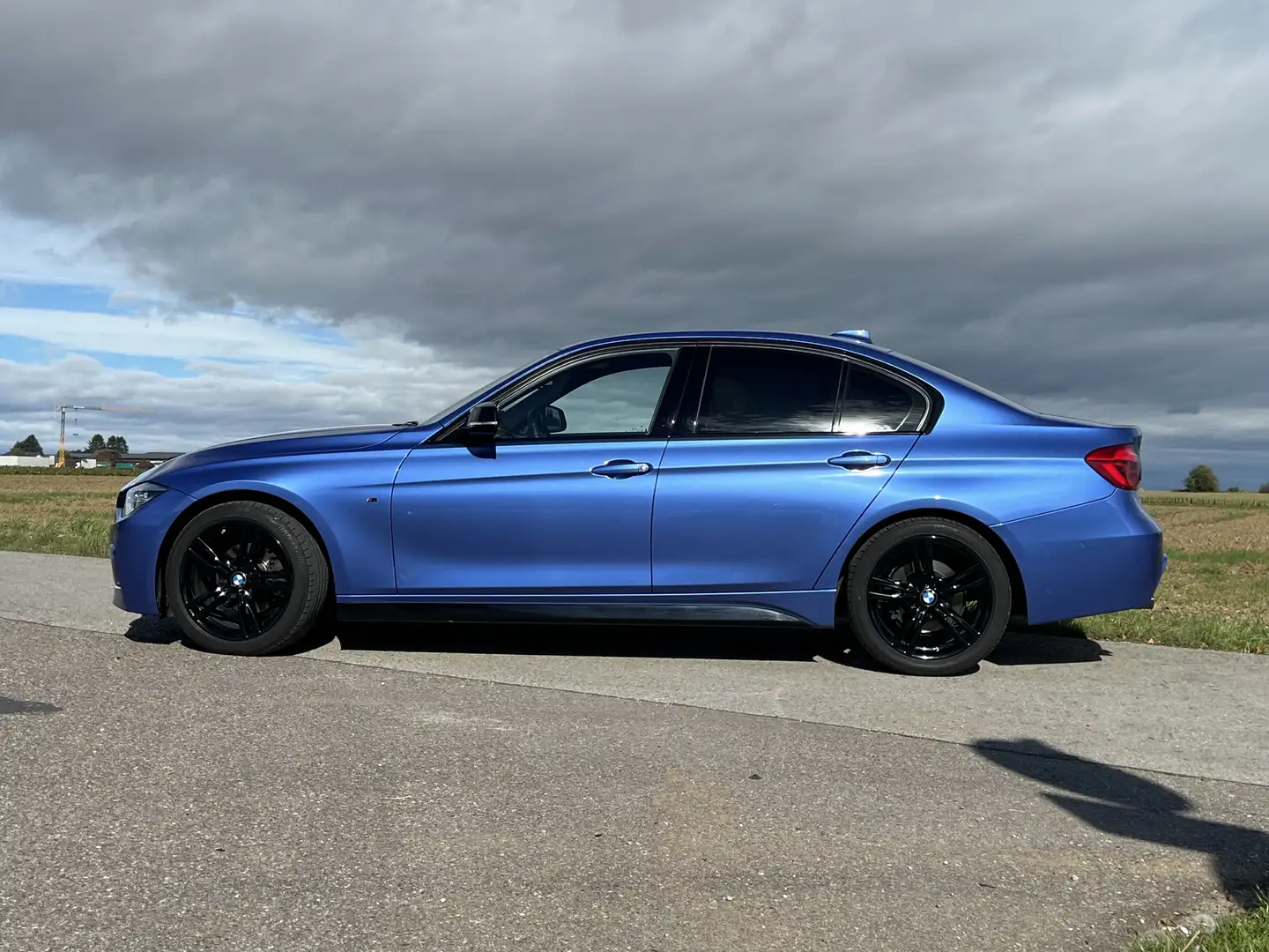 BMW 320 320d Aut. M Sport - 2