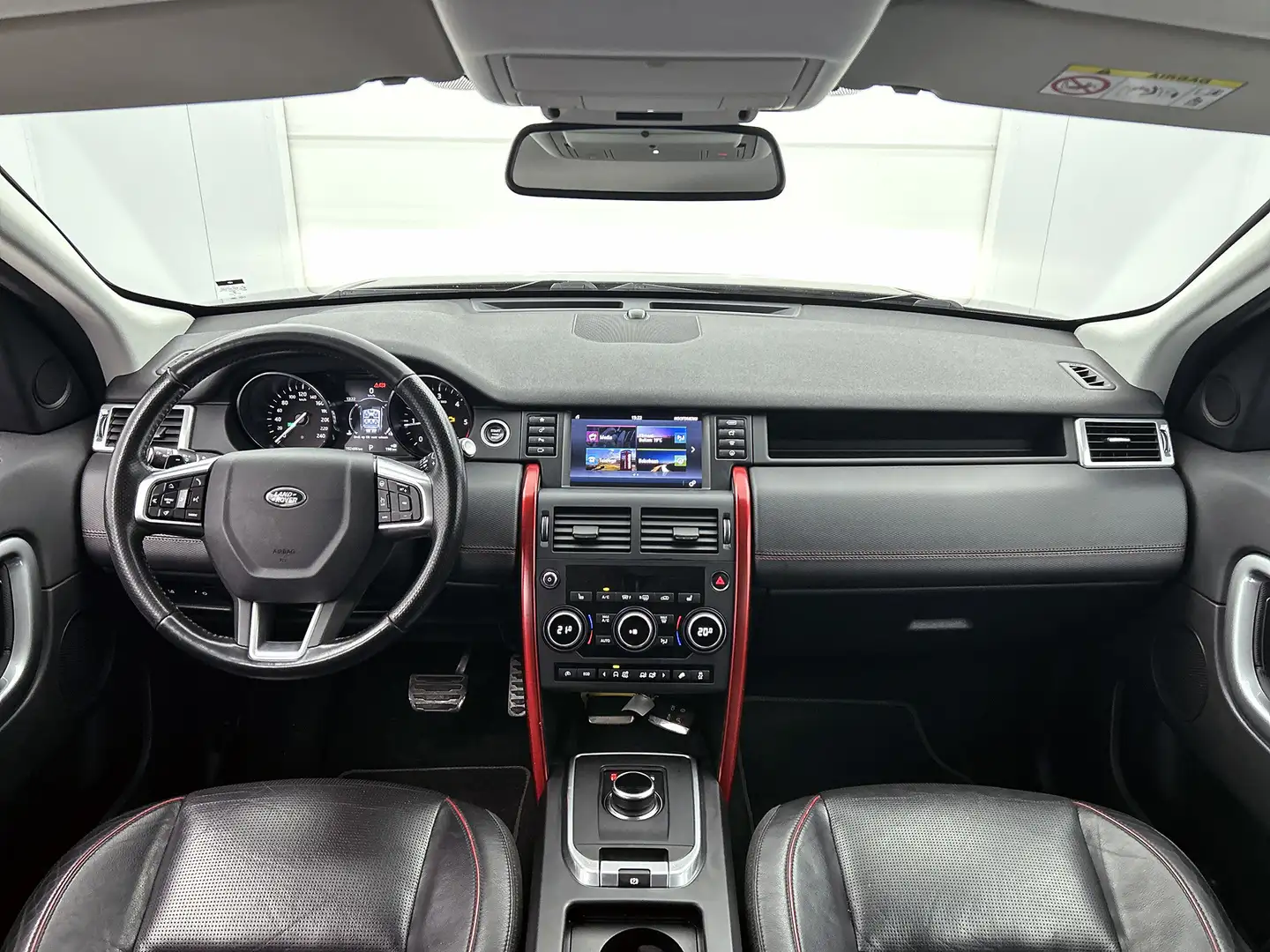 Land Rover Discovery Sport 2.0 TD4 Urban Series HSE Dynamic(Goed OnderH, Navi Zwart - 2