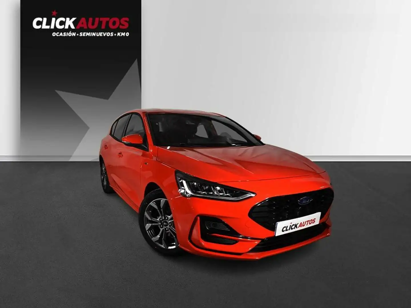 Ford Focus 1.0 Ecoboost 125CV MHEV ST Line Rojo - 2