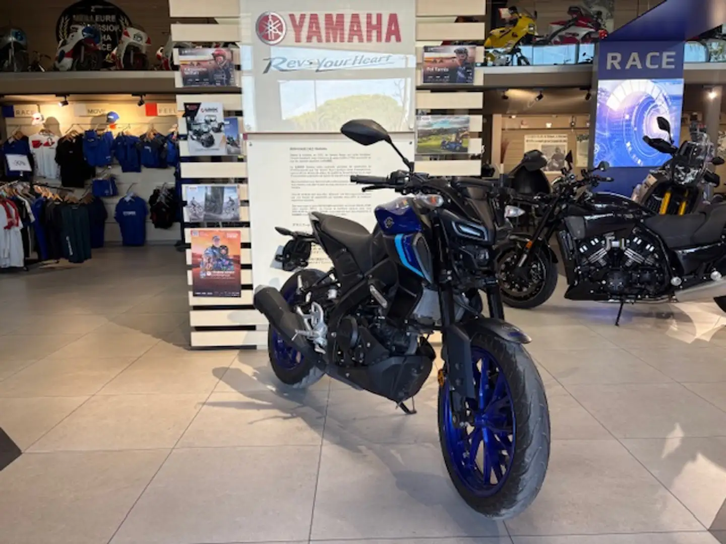 Yamaha MT-125 Blau - 2