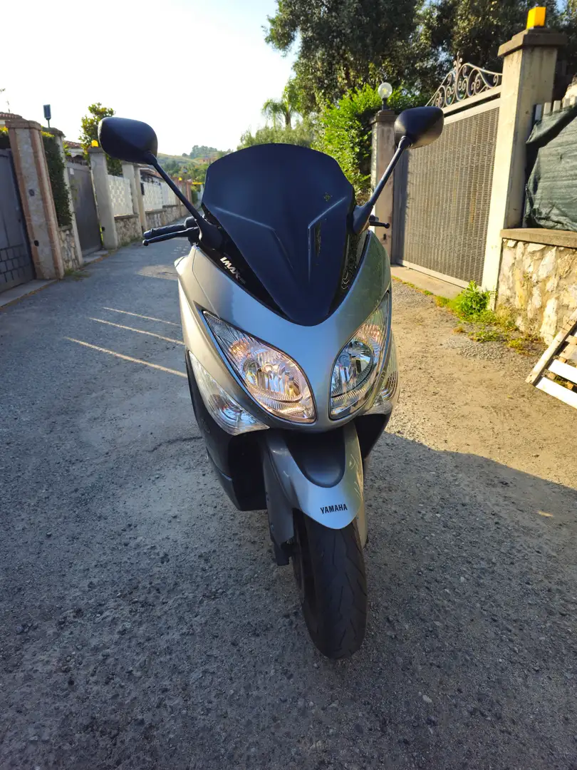 Yamaha TMAX 500 Tech Max ABS Stříbrná - 1