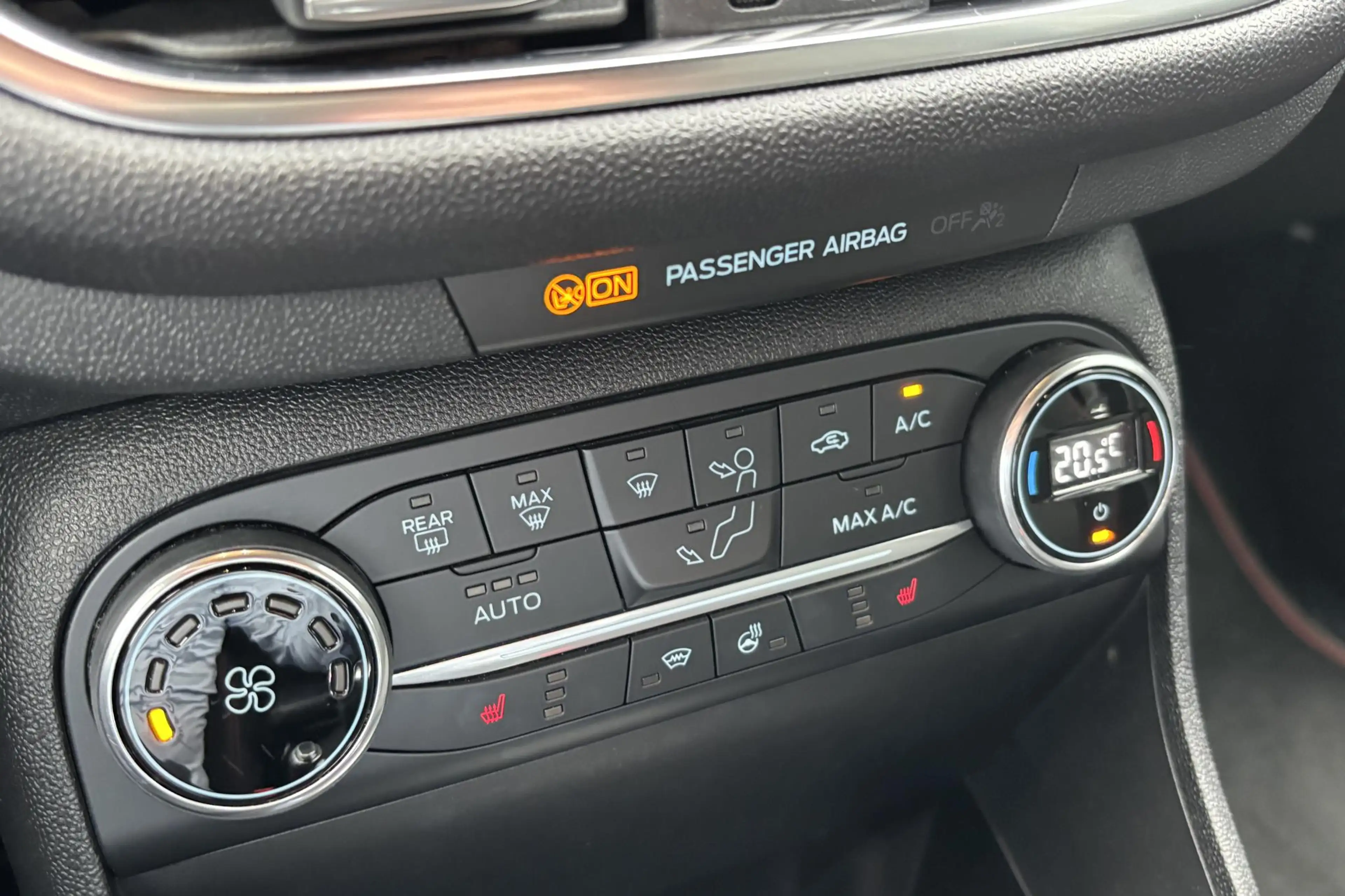 Ford Fiesta 1.0 EcoBoost ST-Line | Winterpack | 18 inch lichtm — photo 13