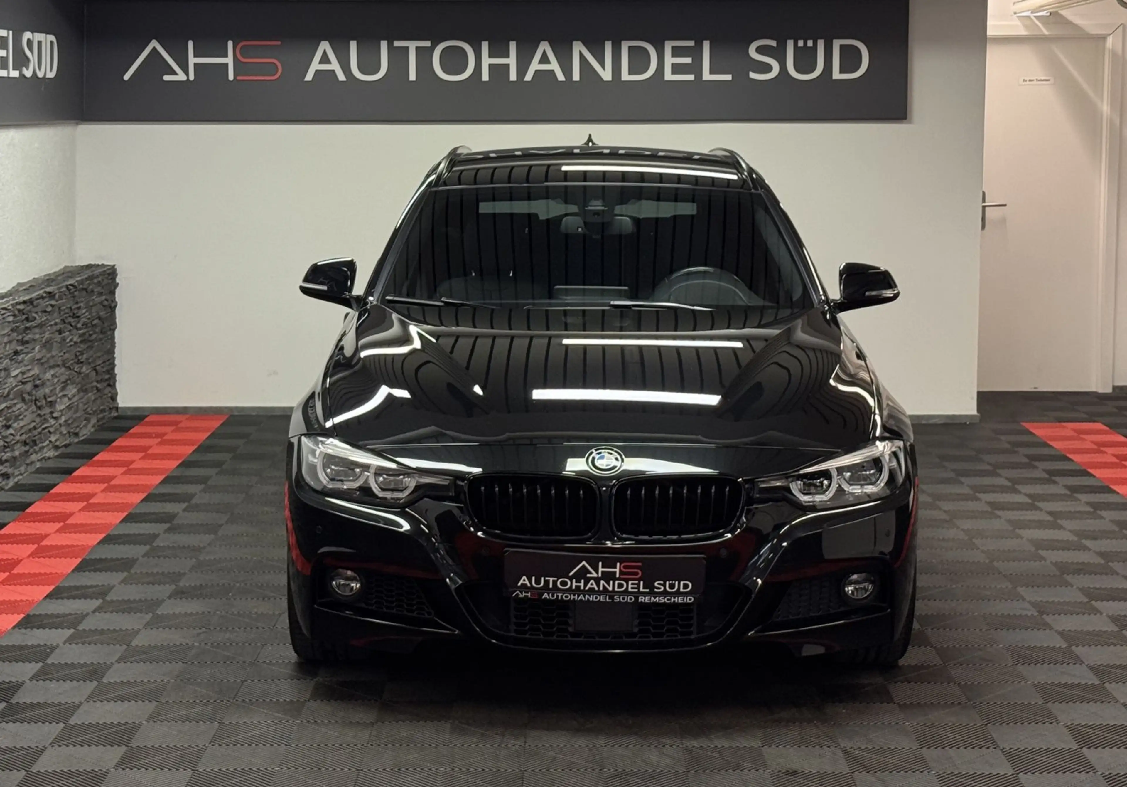 BMW 340 i xDrive M Sport*LEDER*HUD*AHK* — photo 3