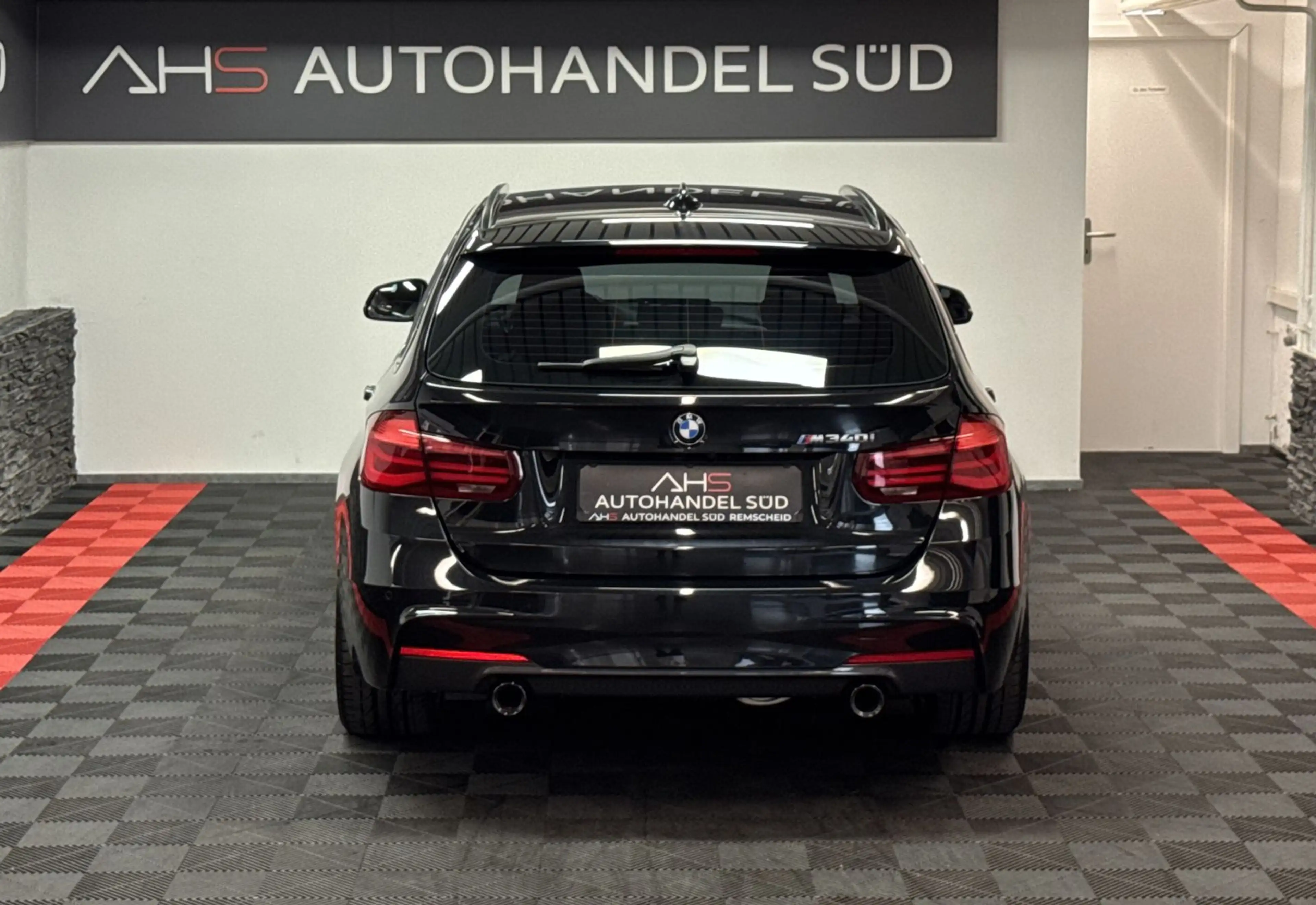 BMW 340 i xDrive M Sport*LEDER*HUD*AHK* — photo 6