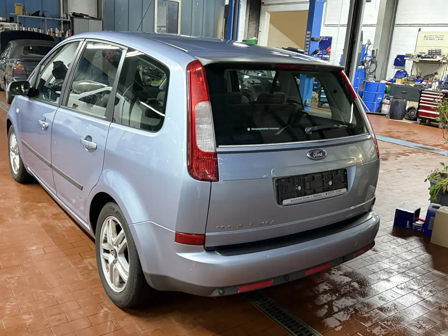 Ford Focus C-Max Fun Blau - 1