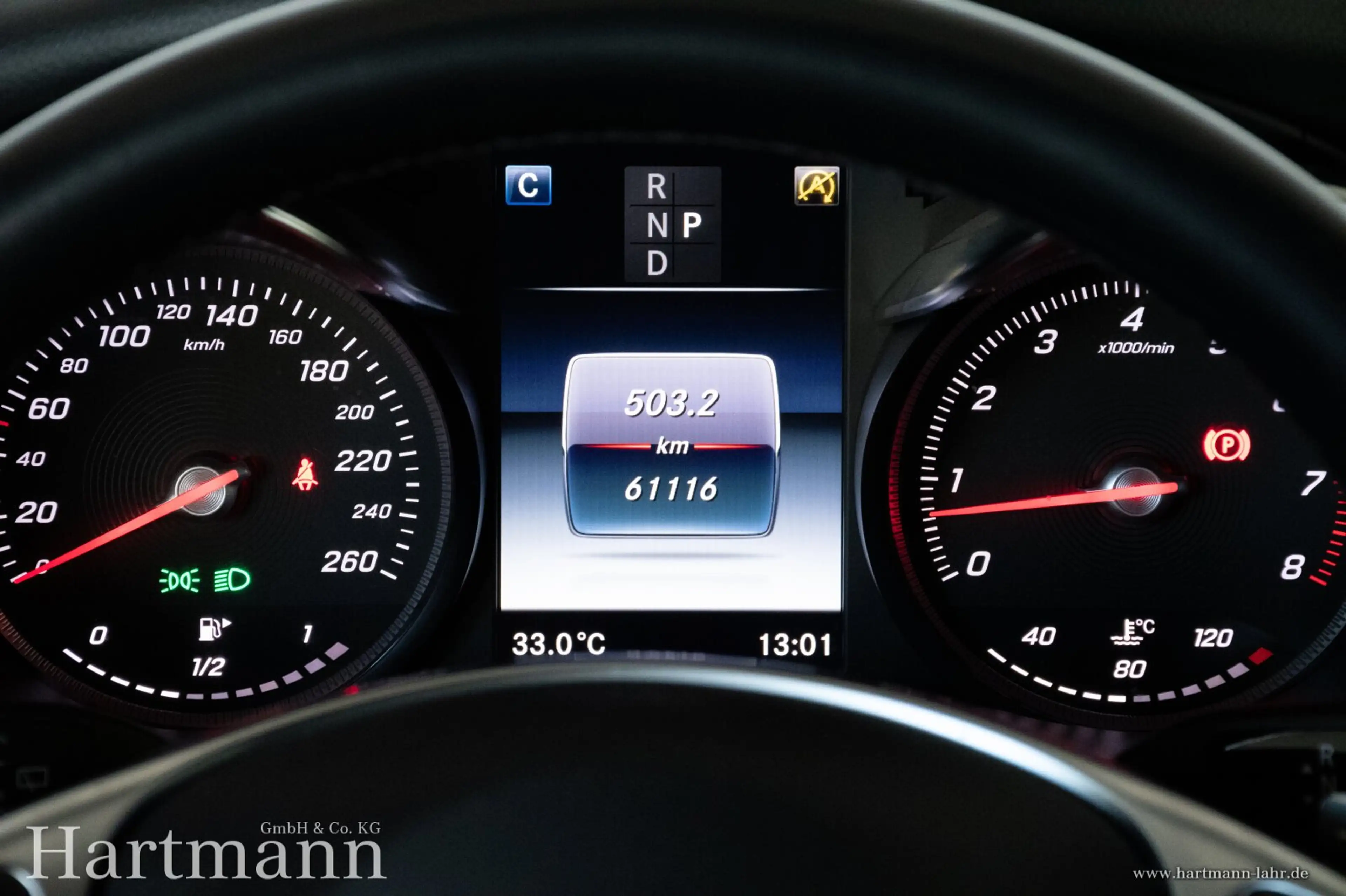 Mercedes-Benz C 300 C 300 T AMG Panorama AHK Comand LED 19" Totwinkl — photo 9