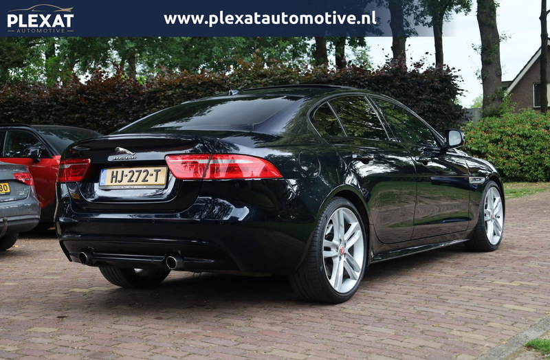 Jaguar XE 2.0 Portfolio Aut.| R-Sport | Panorama | Stoelverw — photo 3