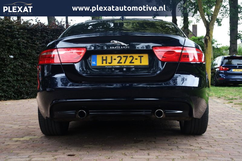 Jaguar XE 2.0 Portfolio Aut.| R-Sport | Panorama | Stoelverw — photo 10