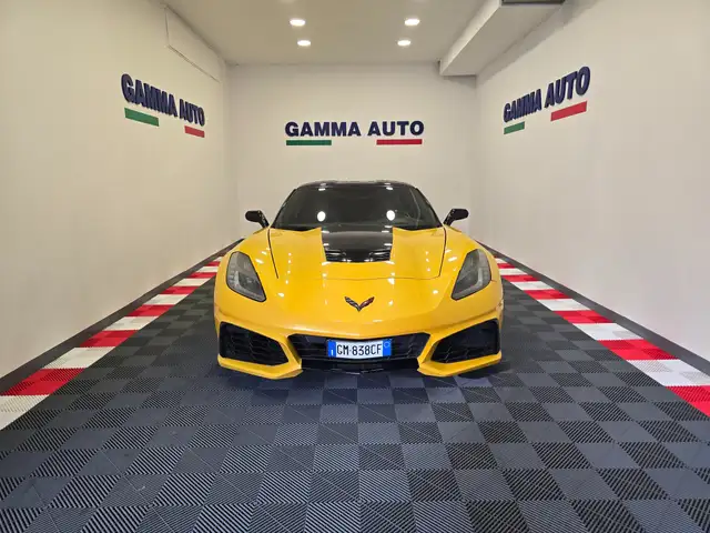 Corvette C7 STINGRAY GTS GIALLA PELLE NERA VOLANTE A LED AUT.
