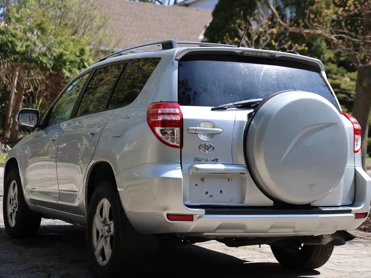 Toyota RAV 4 снимка Toyota RAV 4