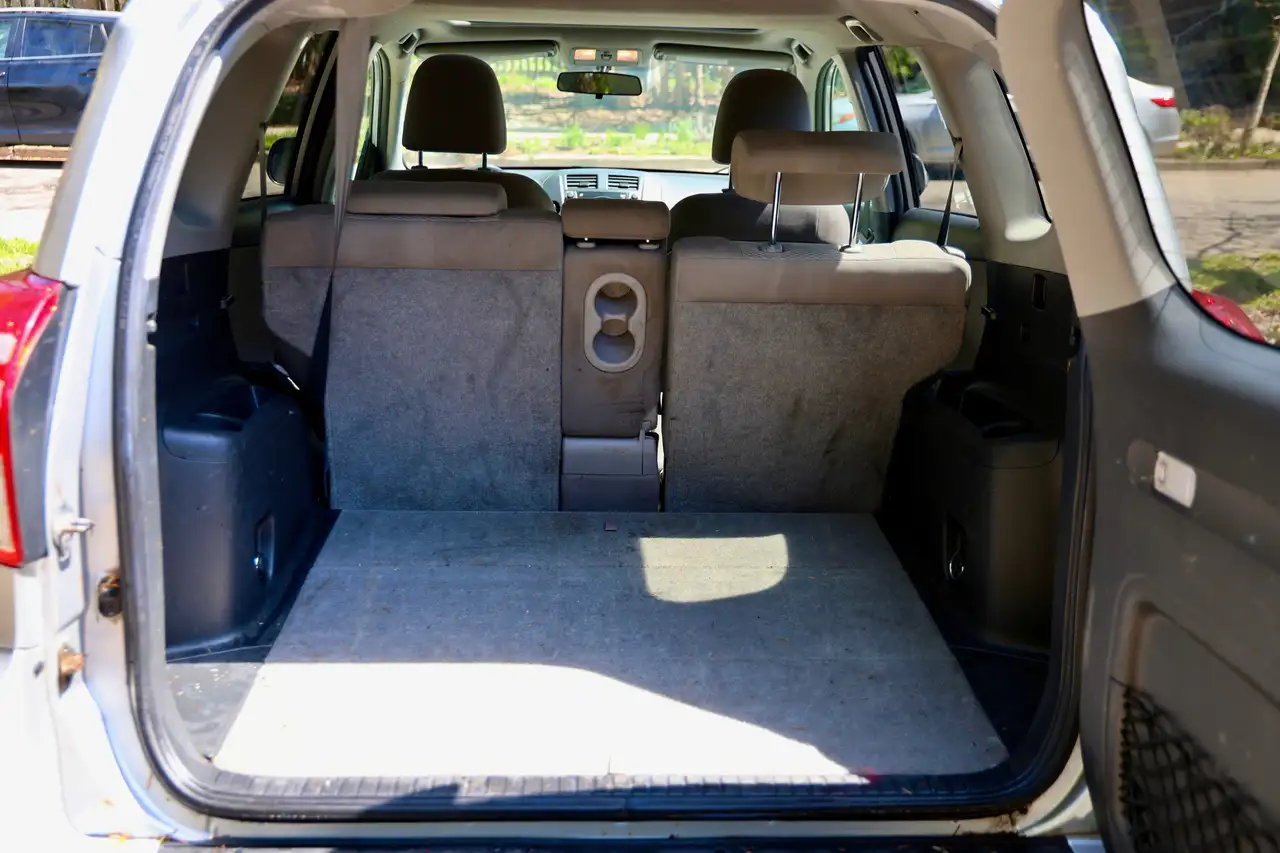 Toyota RAV 4 снимка Toyota RAV 4