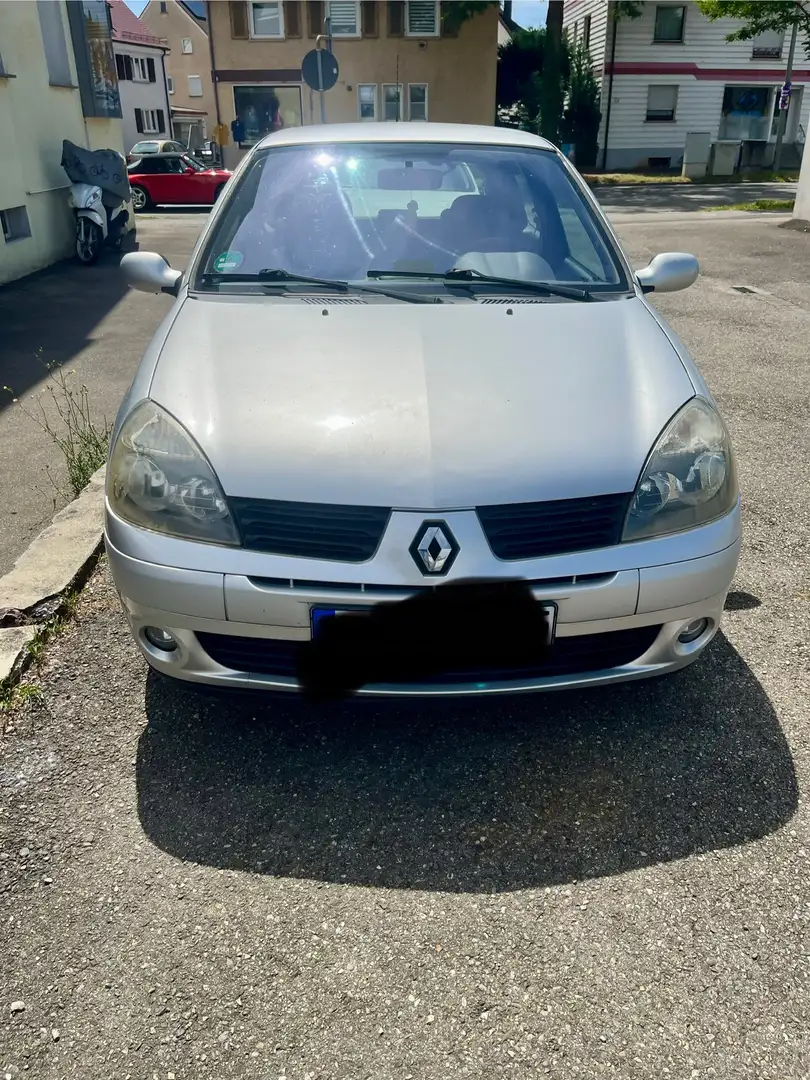 Renault Clio 1.4 16V Dynamique - 1