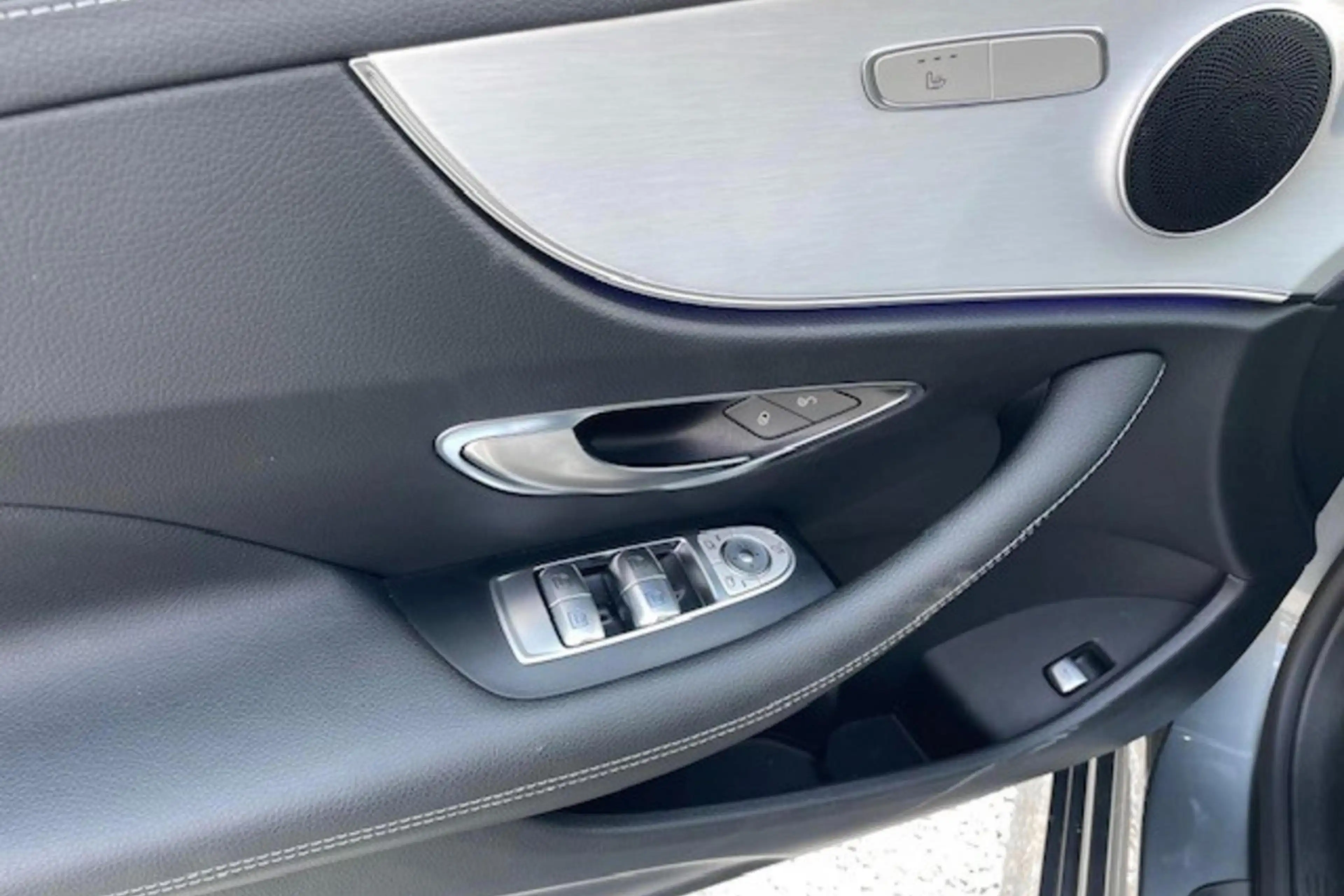 Mercedes-Benz E 220 Coupé E220 d AMG-Line EURO 6 — photo 12