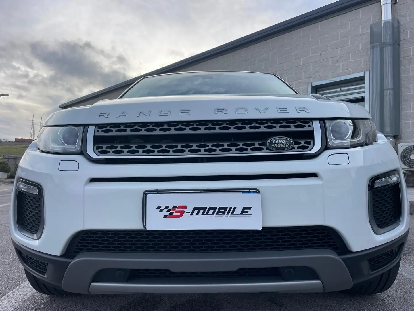 Land Rover Range Rover Evoque Range Rover Evoque 5p 2.0 td4 SE 150cv auto Weiß - 2