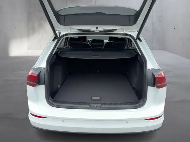 Volkswagen Golf view 13