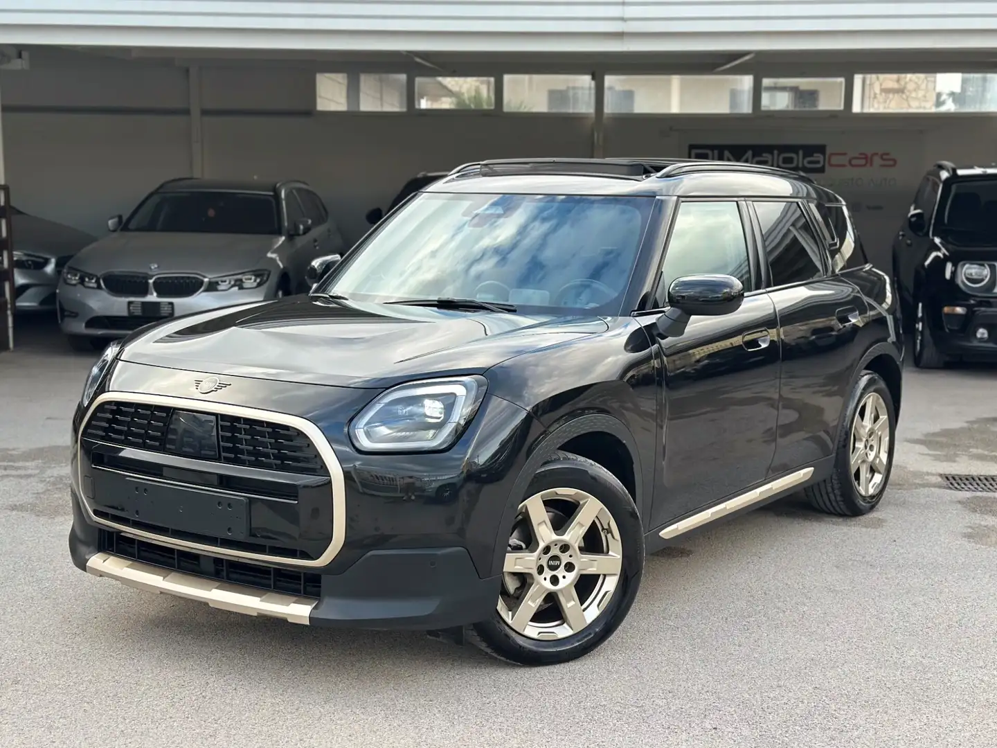 MINI Cooper D Countryman Mini D Favoured Countryman Trim Чорний - 1
