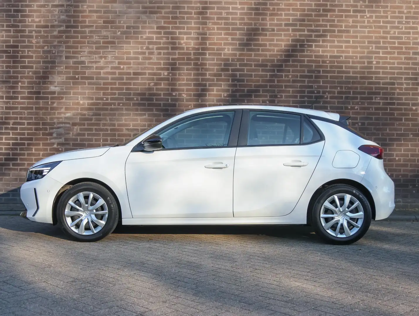 Opel Corsa Edition 100pk | Dodehoekbewaking | Achteruitrijcam Wit - 2