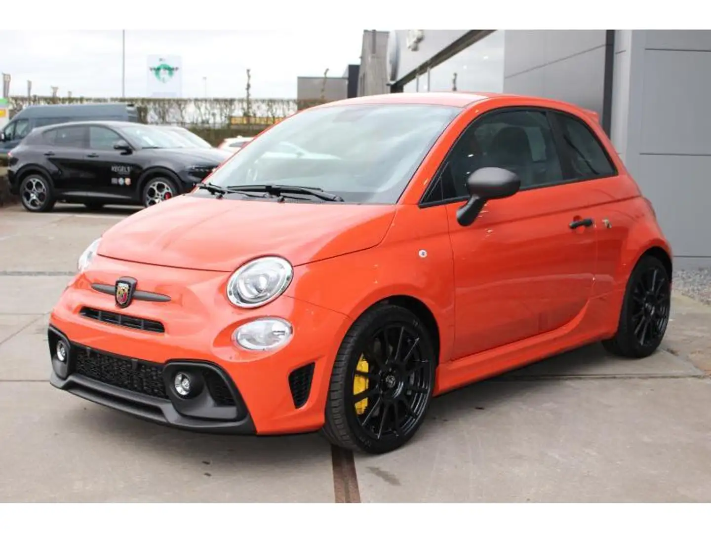 Abarth 695 Competizione Orange - 1