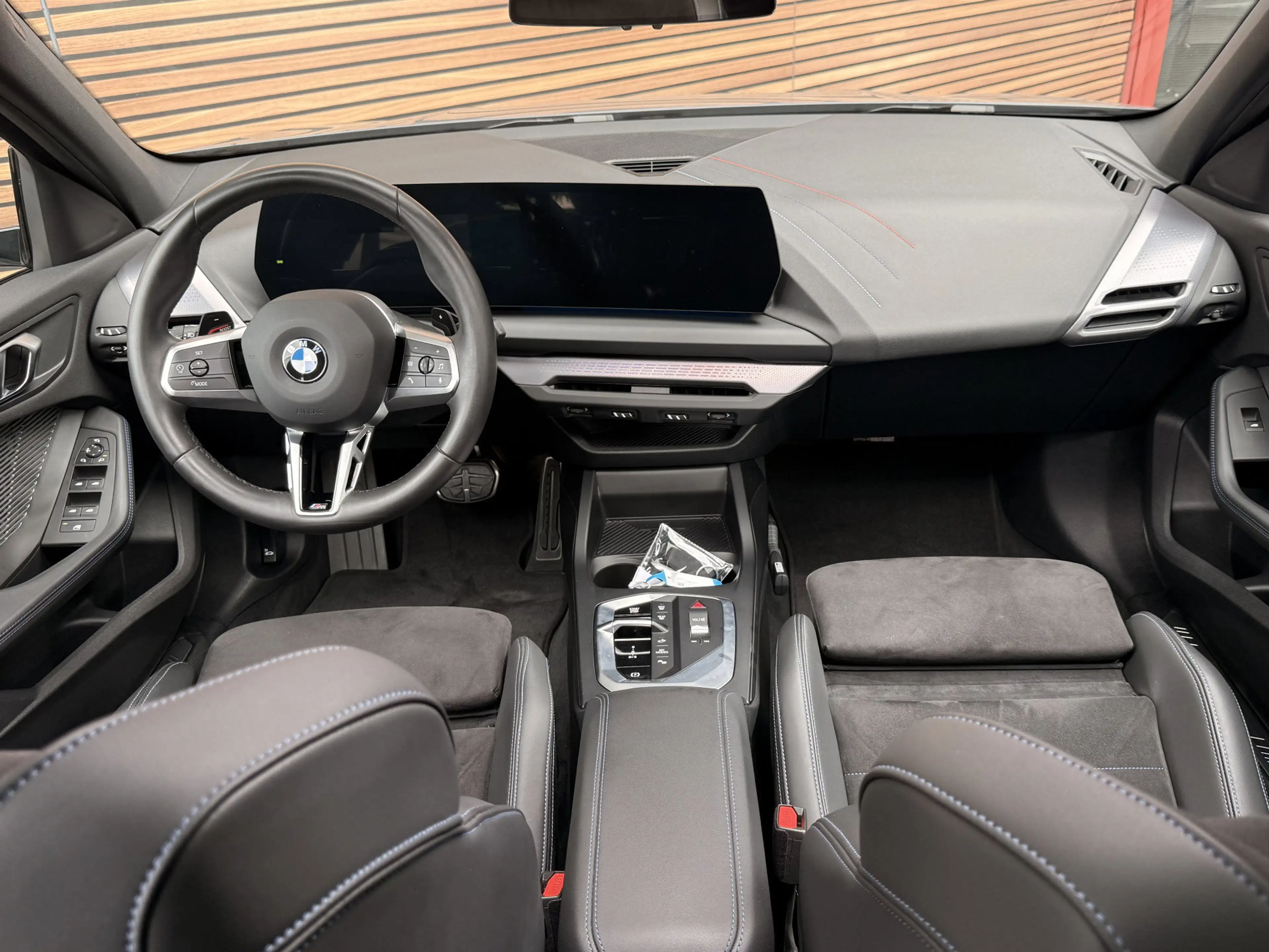 BMW 120 1-serie M-Sport — photo 2