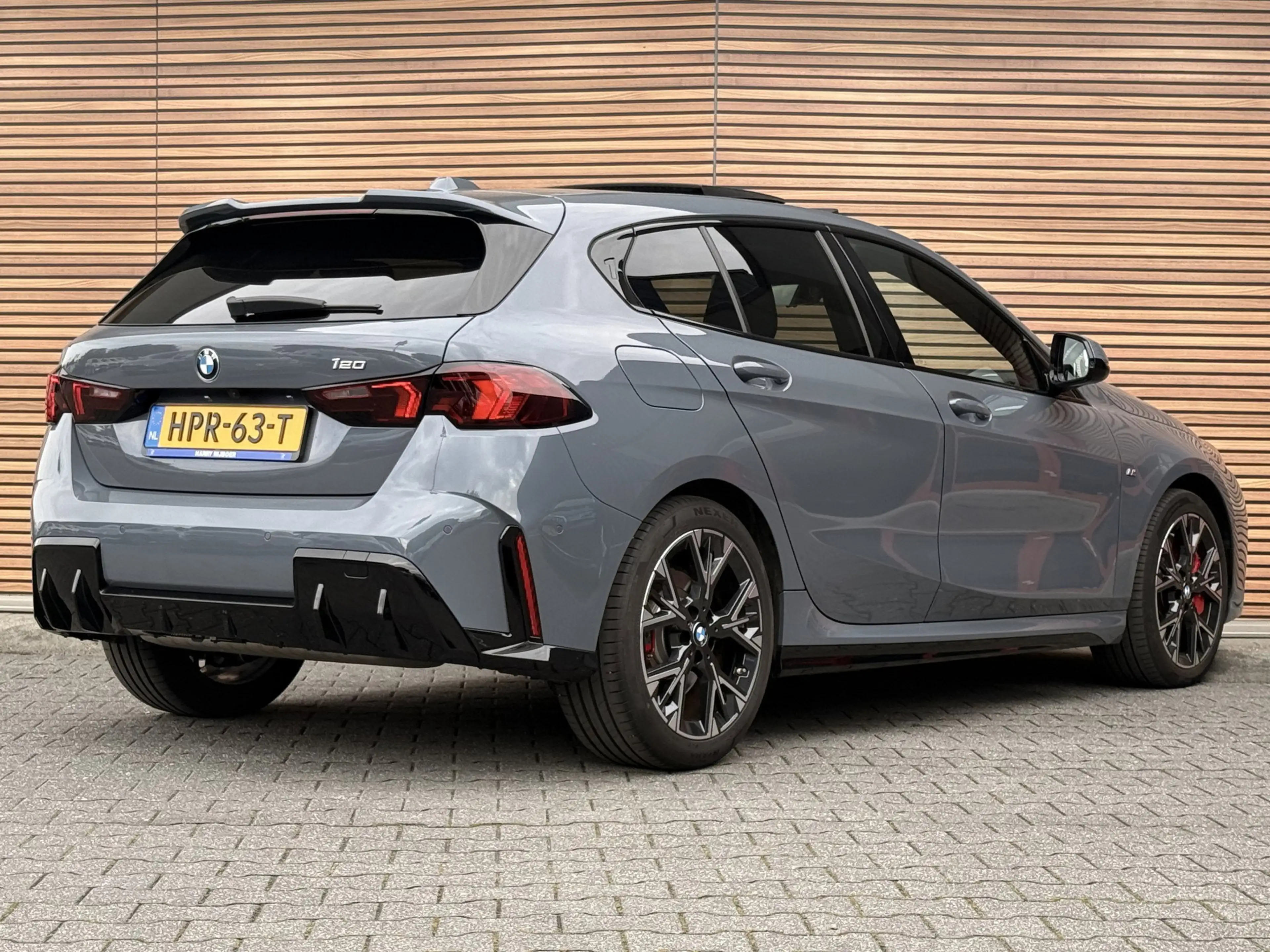 BMW 120 1-serie M-Sport — photo 3